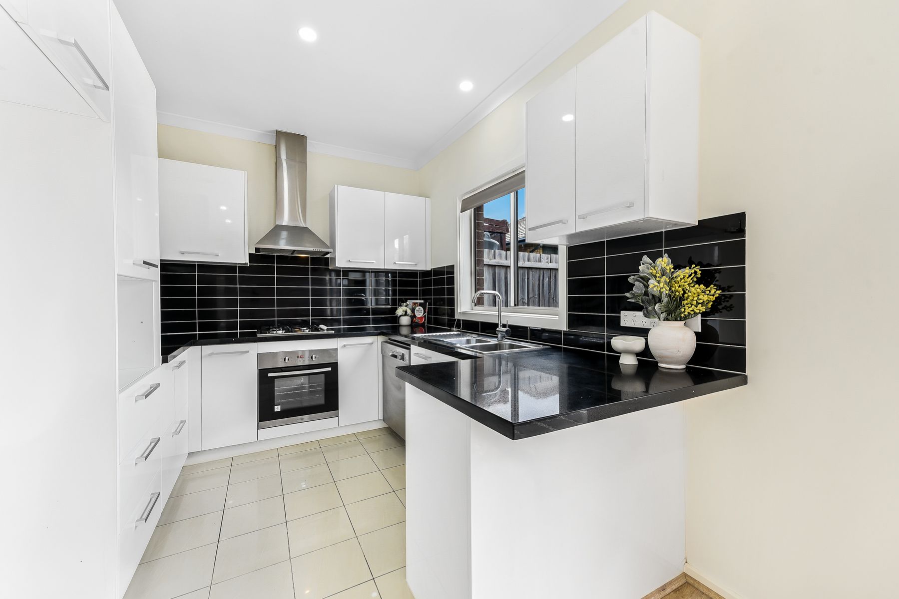 403 Forbidden, Noble Park - Thumbnail 5