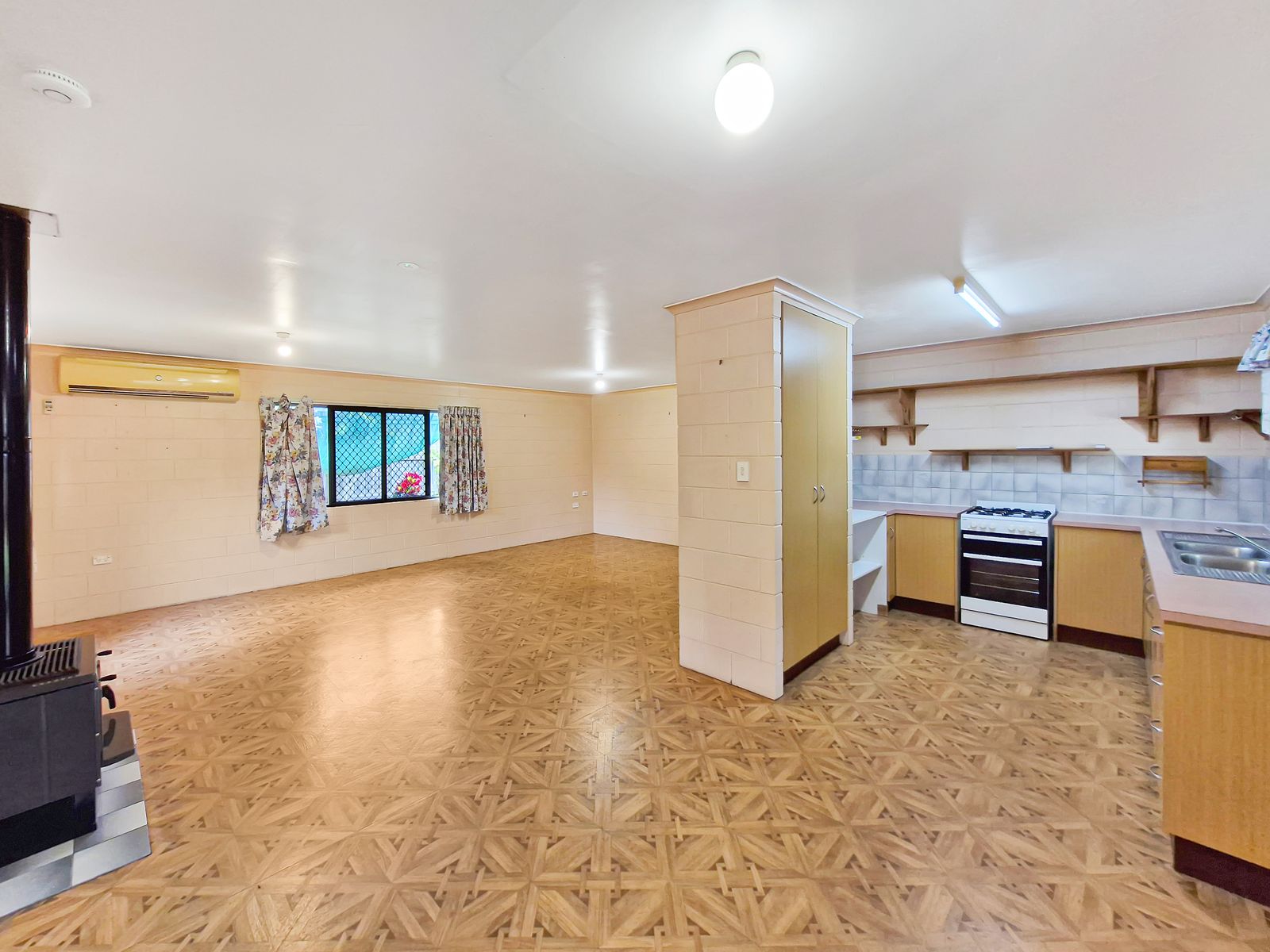 51 Planet Avenue, Atherton QLD 4883, Atherton - Thumbnail 2