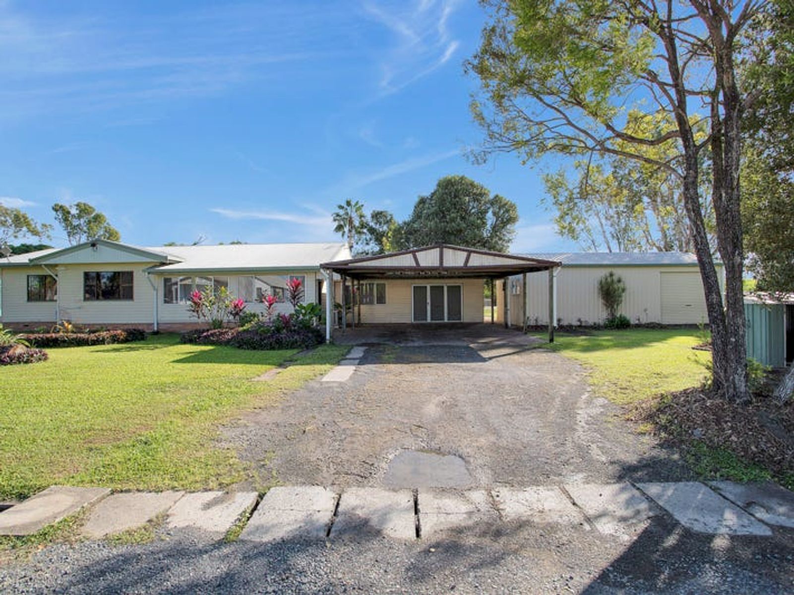 2 Mill Street, North Eton, QLD 4741, North Eton - Thumbnail 2