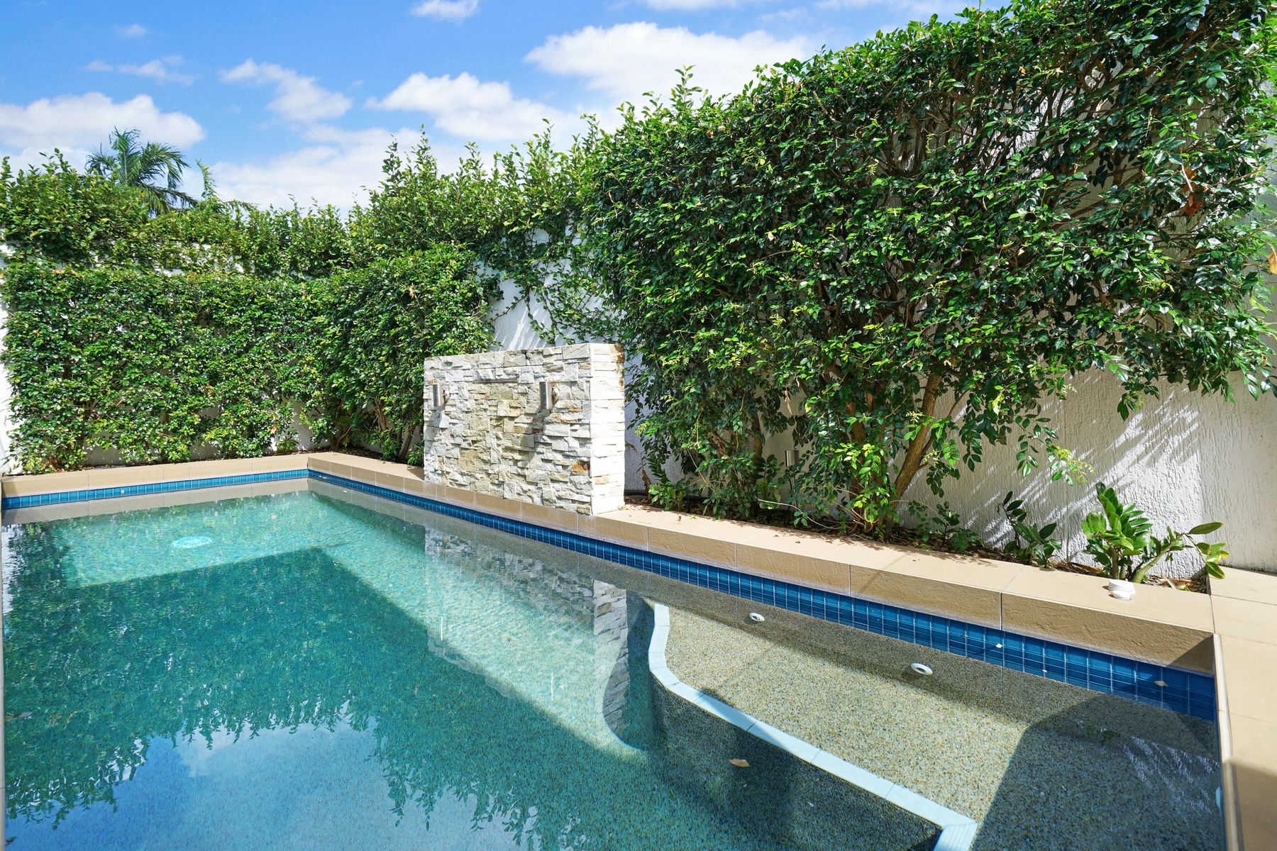 4/125 Dick Ward Drive, Coconut Grove NT 0810, Coconut Grove - Thumbnail 3