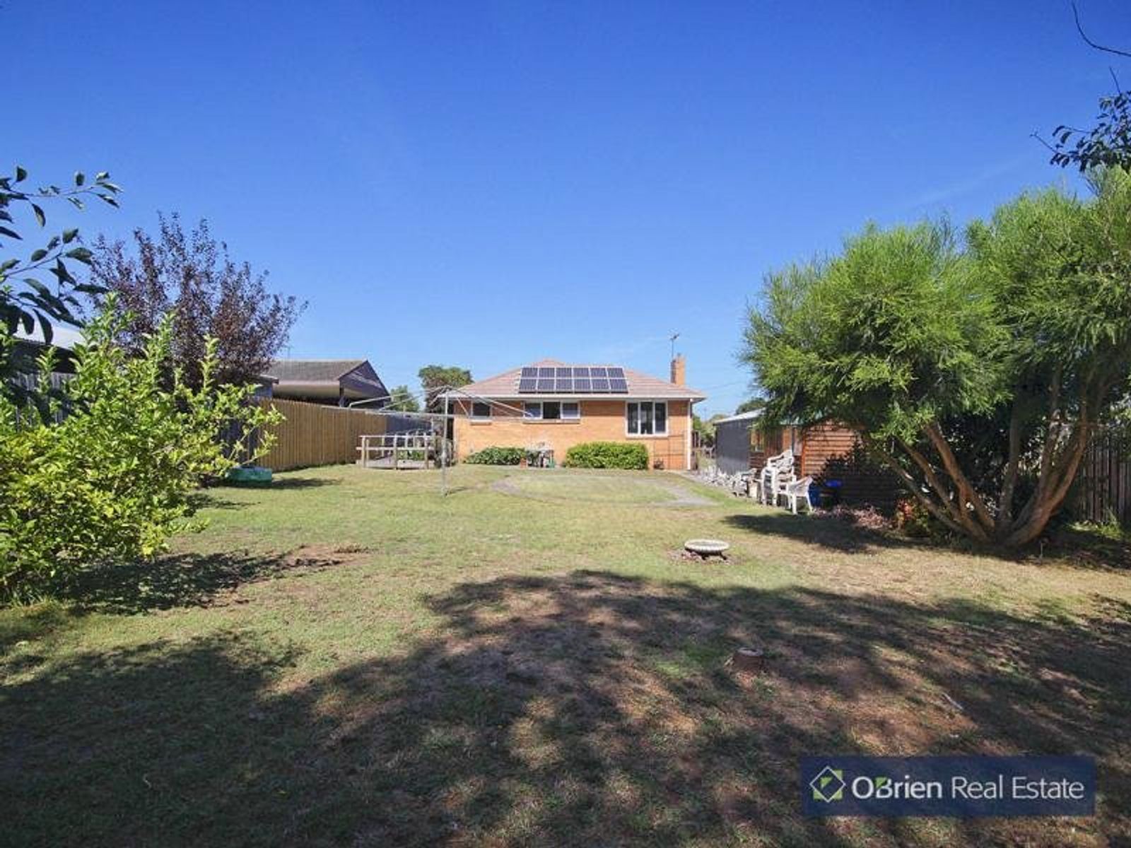 8 Butler Street, Eumemmerring, VIC 3177, Eumemmerring - Thumbnail 2