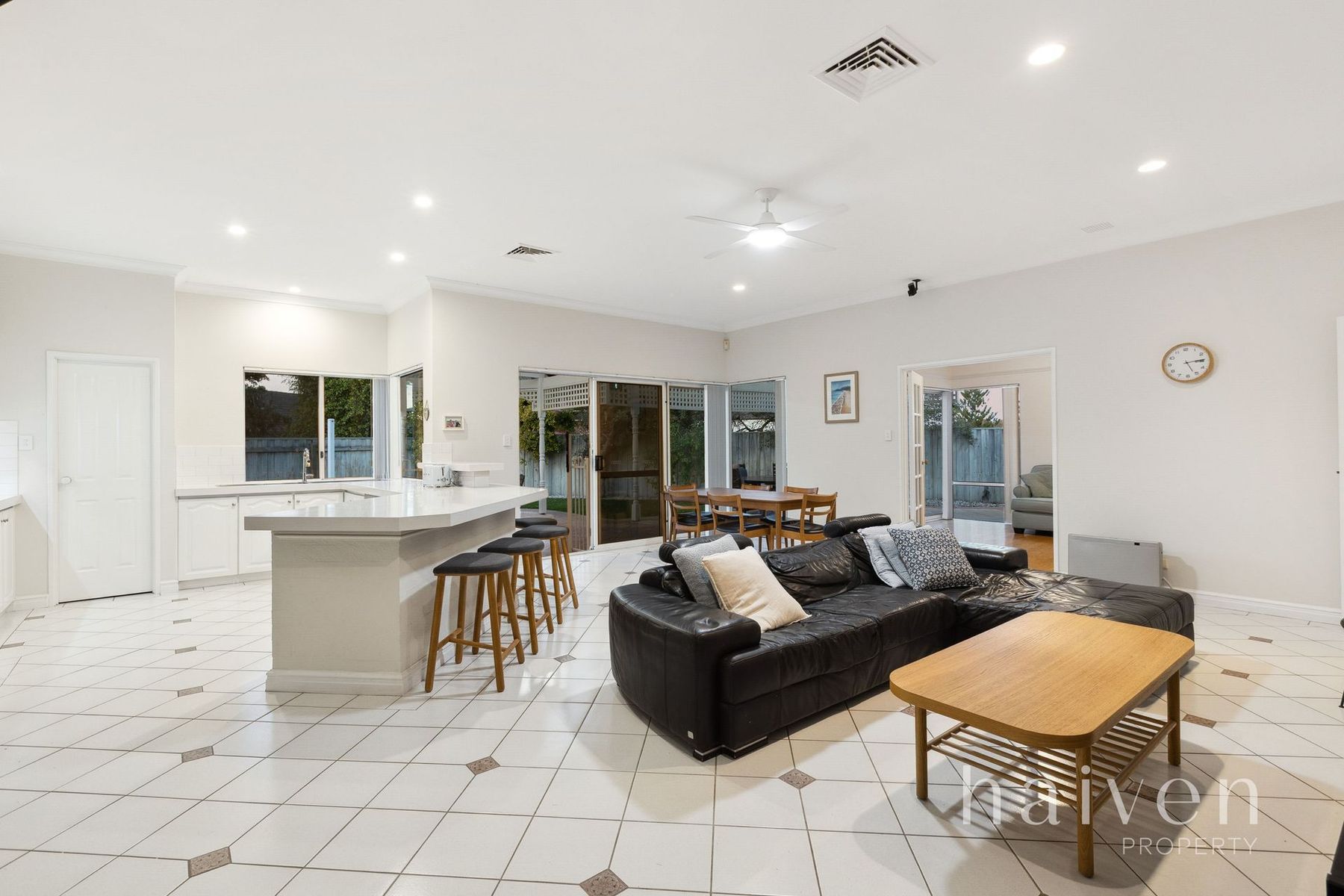 16 Glenfern Pl, Hillarys WATERMARK 19