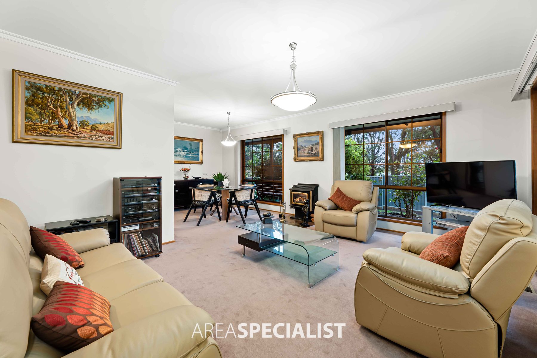 13 Jambe Court, Hampton Park, VIC 3976, Hampton Park - Thumbnail 2
