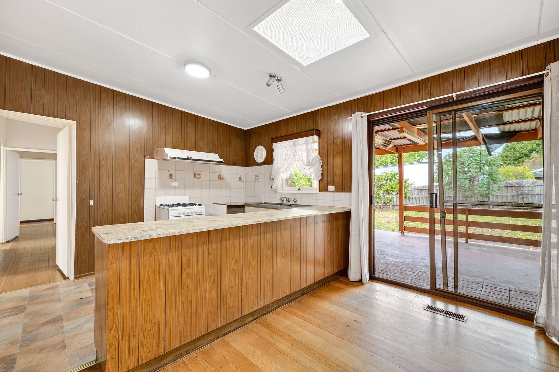 8 Florida Drive, Ferntree Gully, VIC 3156, Ferntree Gully - Thumbnail 7