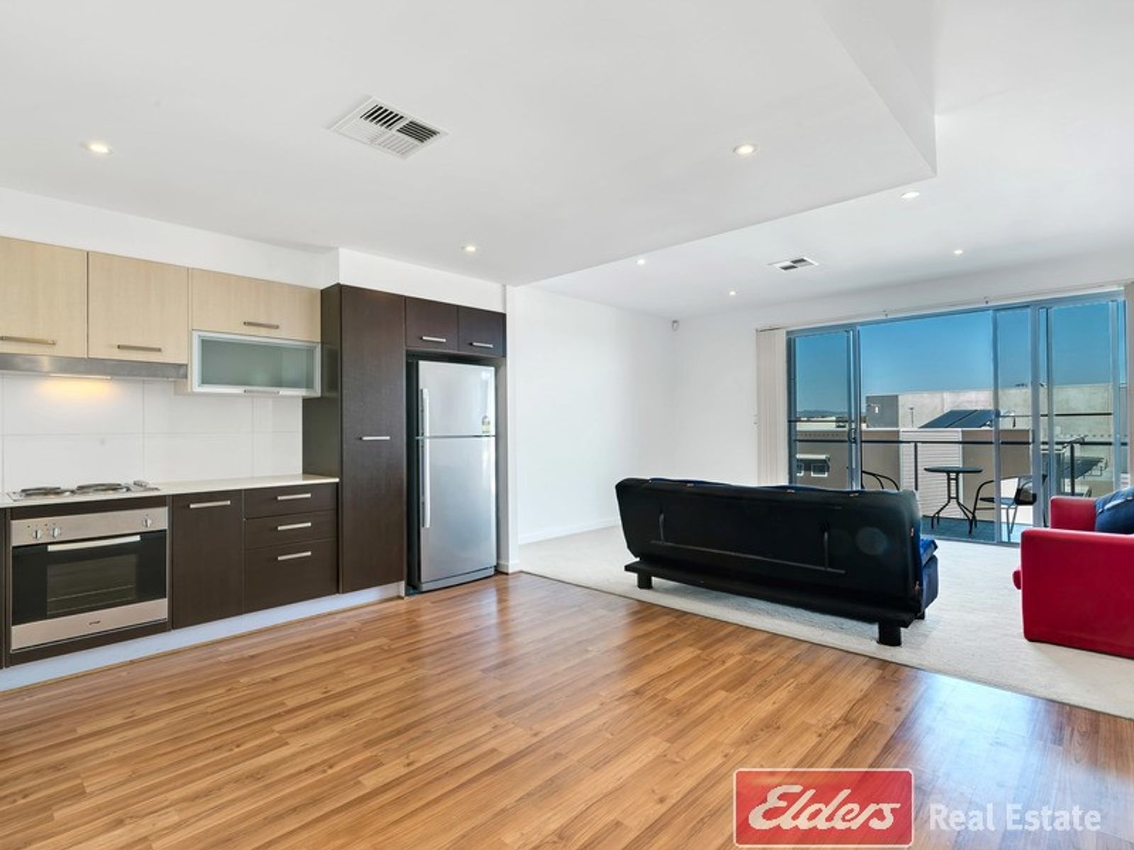 203/1, Mawson Lakes - Thumbnail 3