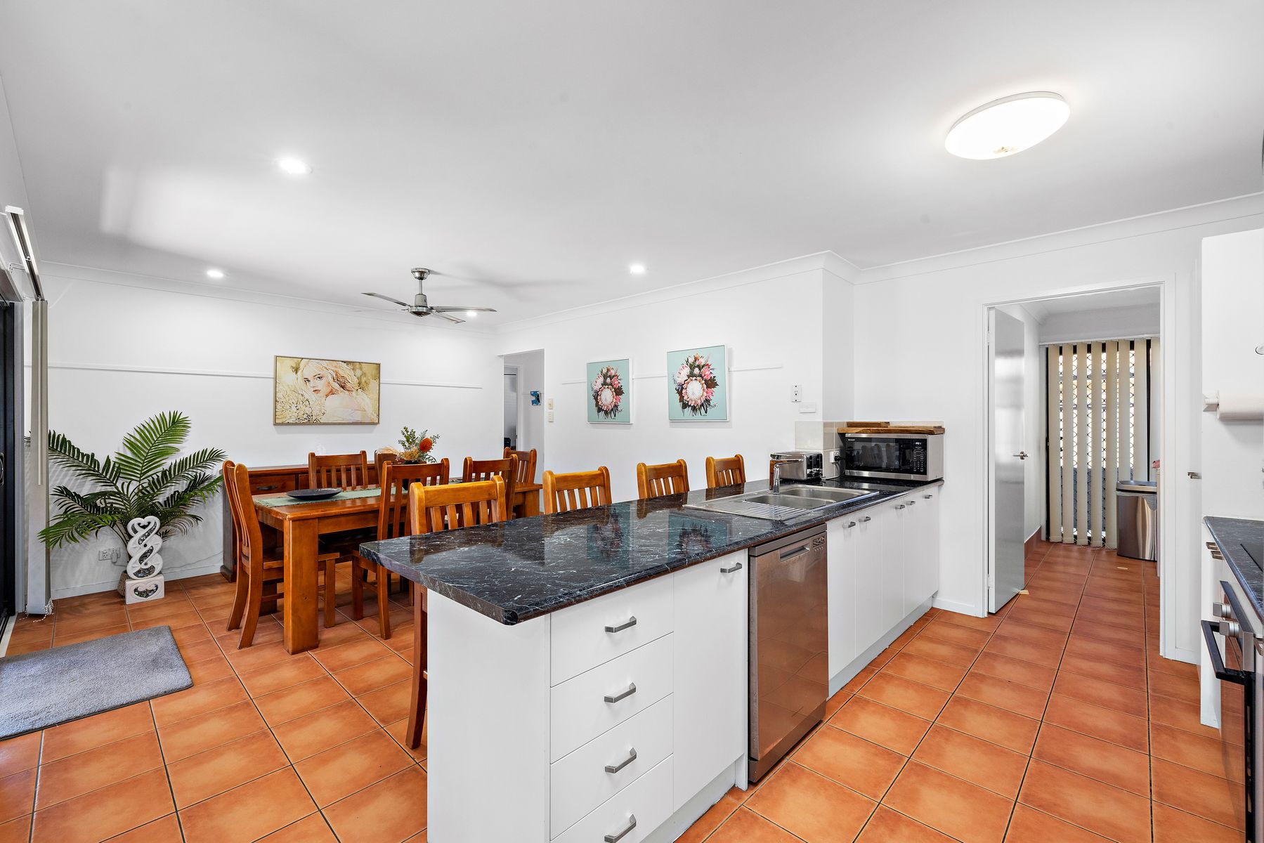 13 Ursula Place, Wynnum West QLD 4178, Wynnum West - Thumbnail 6