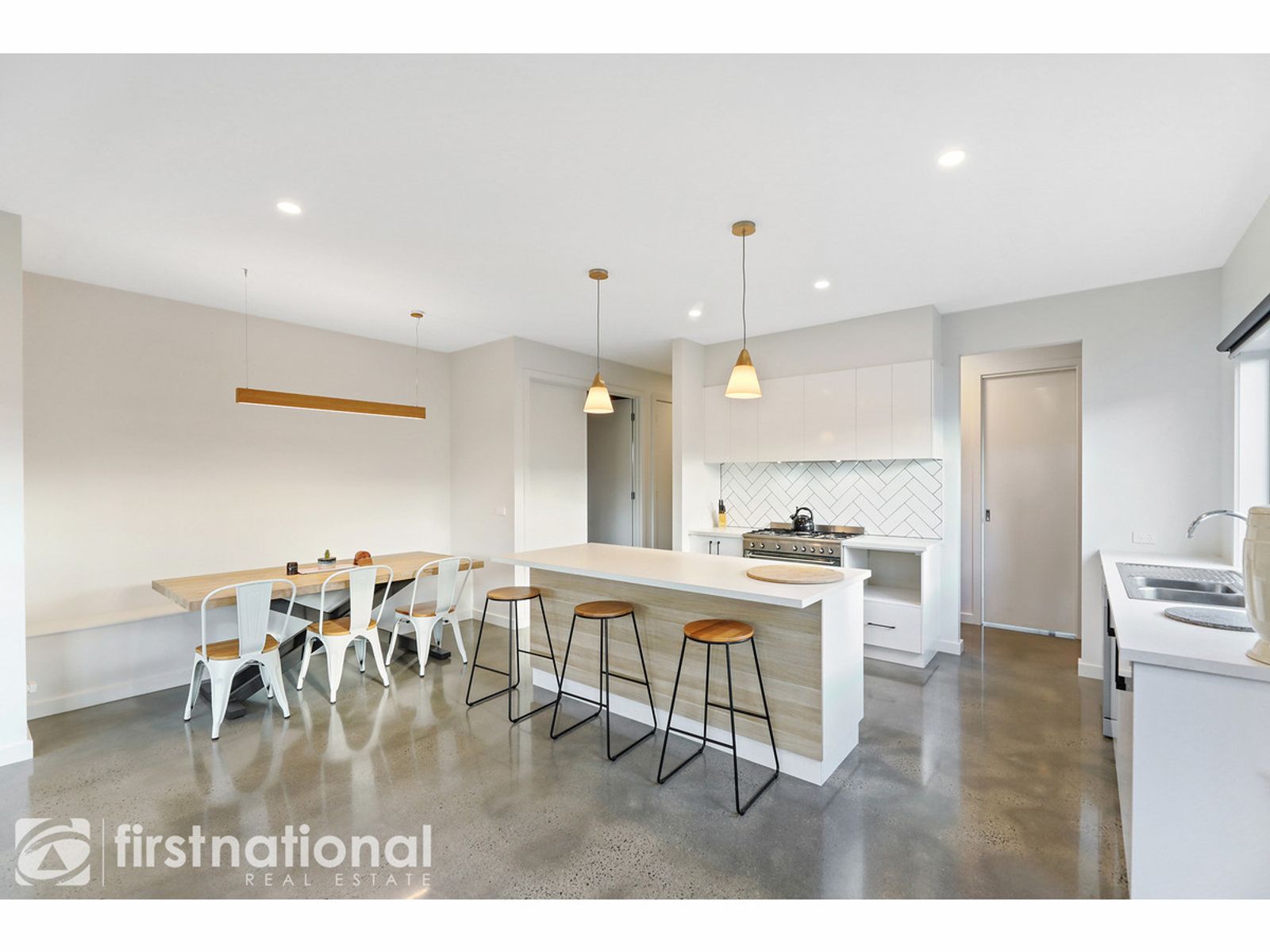 12 McCubbin Drive, Warragul, VIC 3820, Warragul - Thumbnail 6