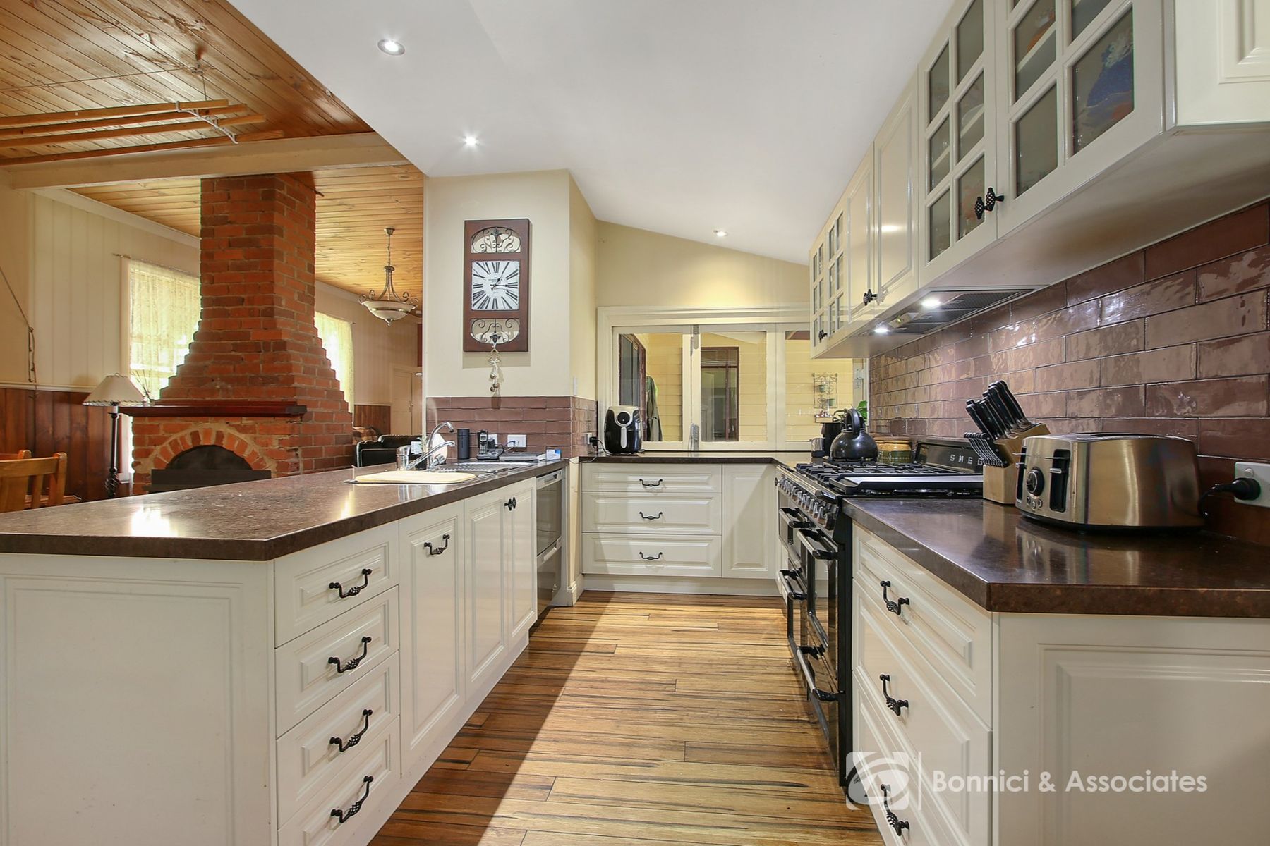 172 Buckland Gap Road, Beechworth, VIC 3747, Beechworth - Thumbnail 3