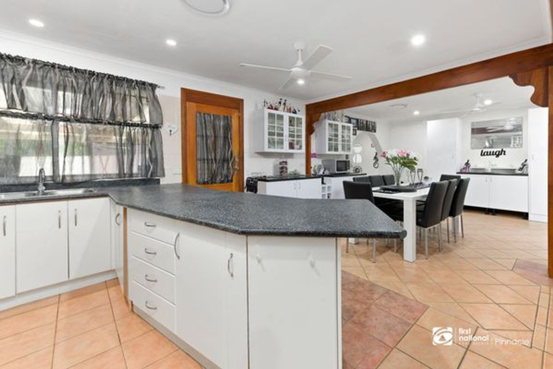 8 Bent Place, Ruse NSW 2560, Ruse - Thumbnail 2