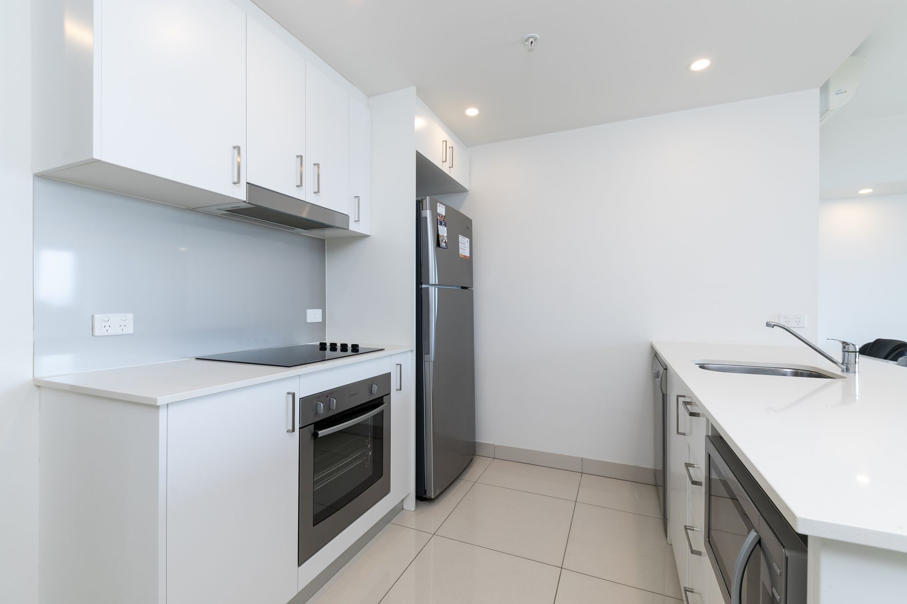 1206/31 Woods Street, Darwin City NT 0800, Darwin City - Thumbnail 7