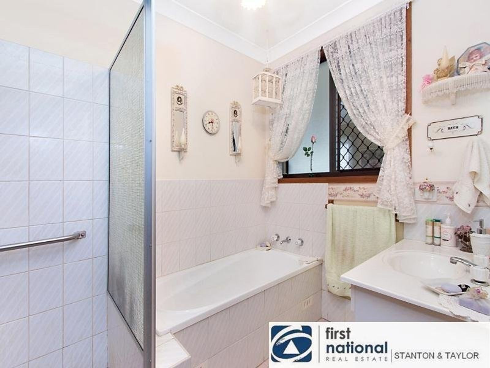 6 Wagner Place, Cranebrook - Thumbnail 2