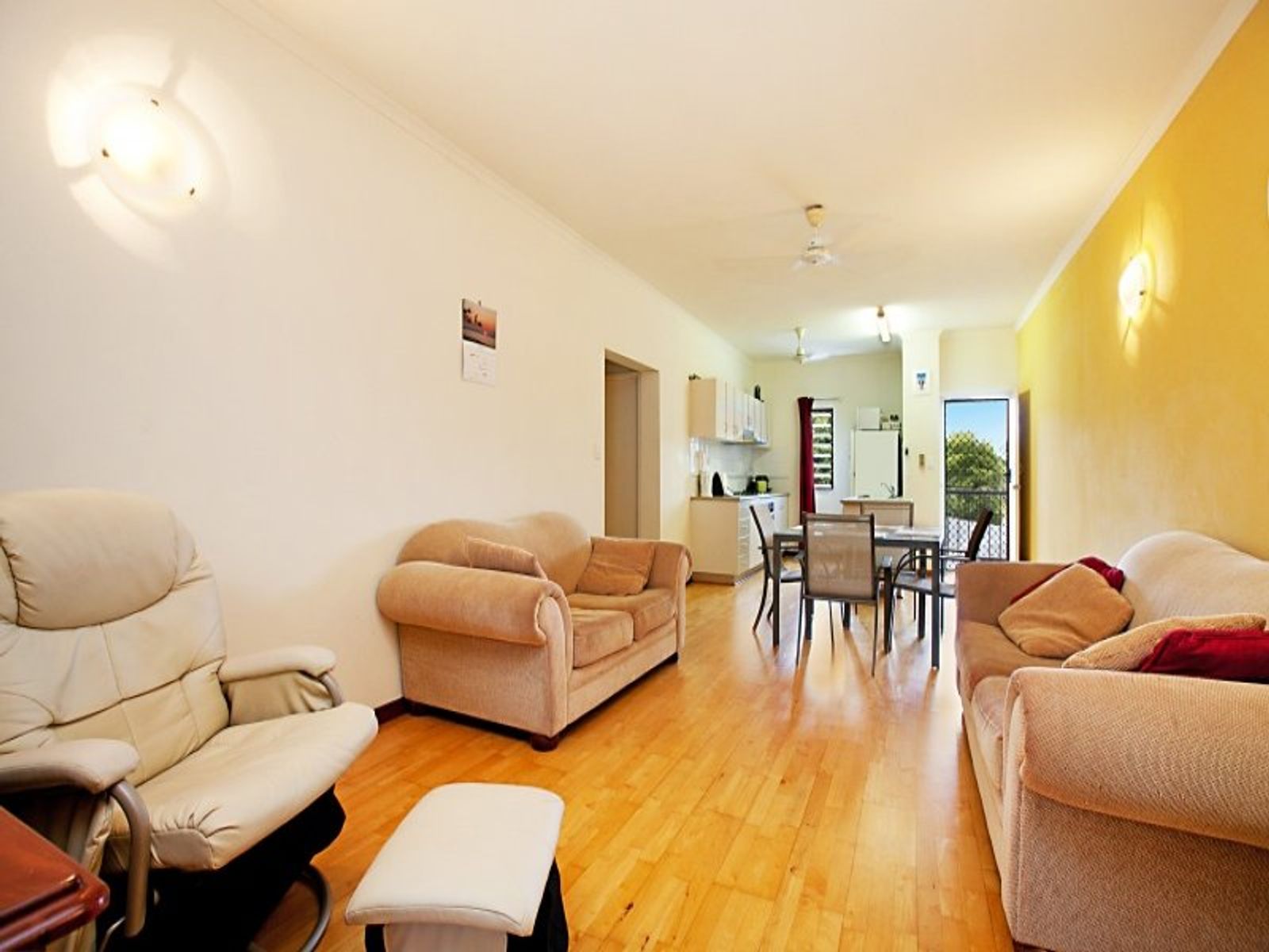 13/21 Sunset Drive, Coconut Grove NT 0810, Coconut Grove - Thumbnail 2