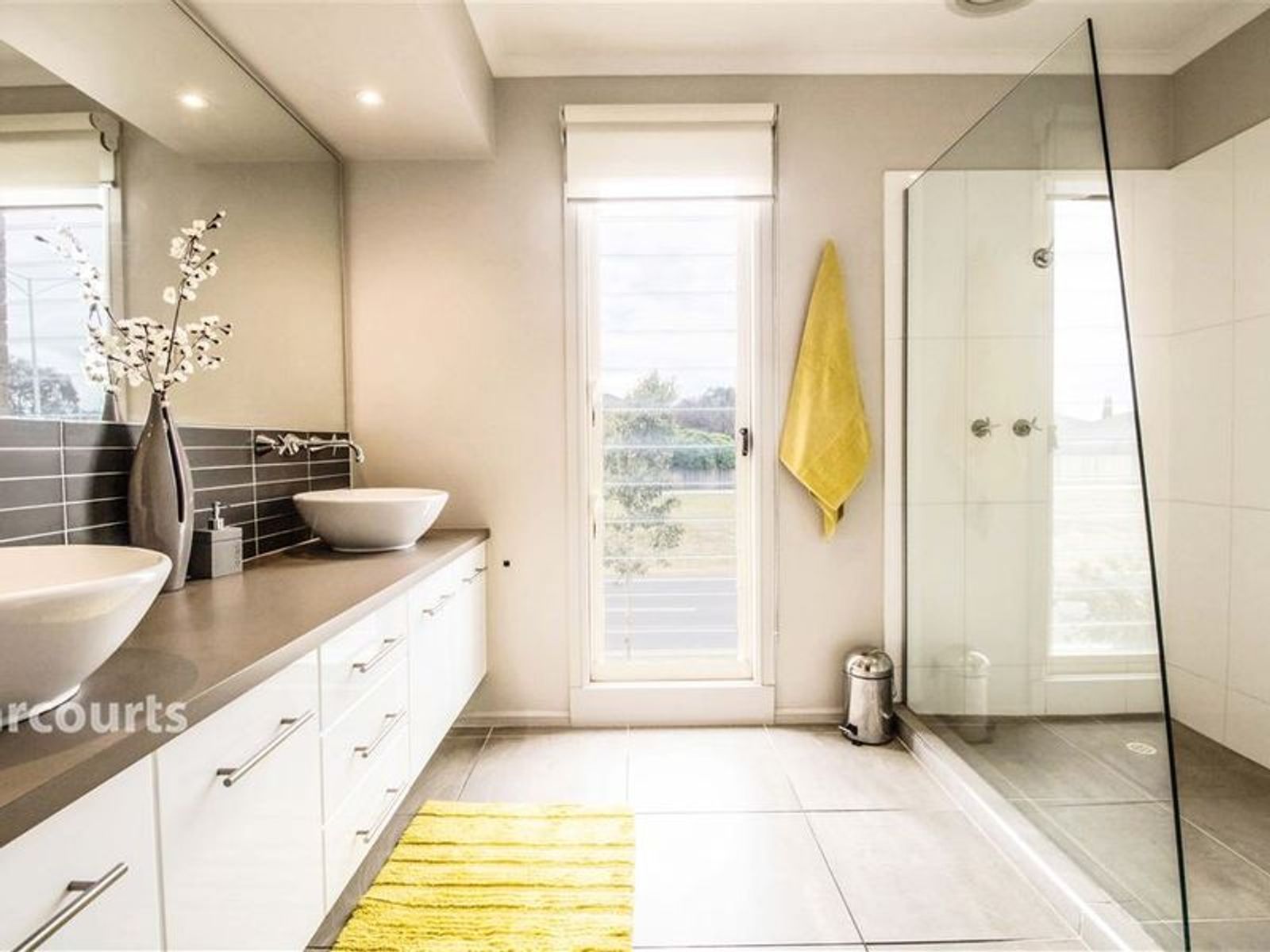 5 Selwyn Close, Caroline Springs, VIC 3023, Caroline Springs - Thumbnail 4