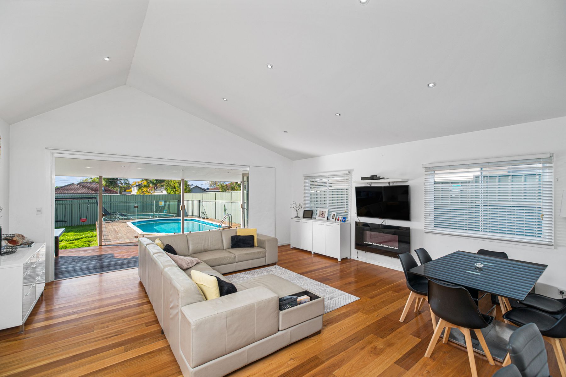 20 Freda Street, Panania NSW 2213, Panania - Thumbnail 3