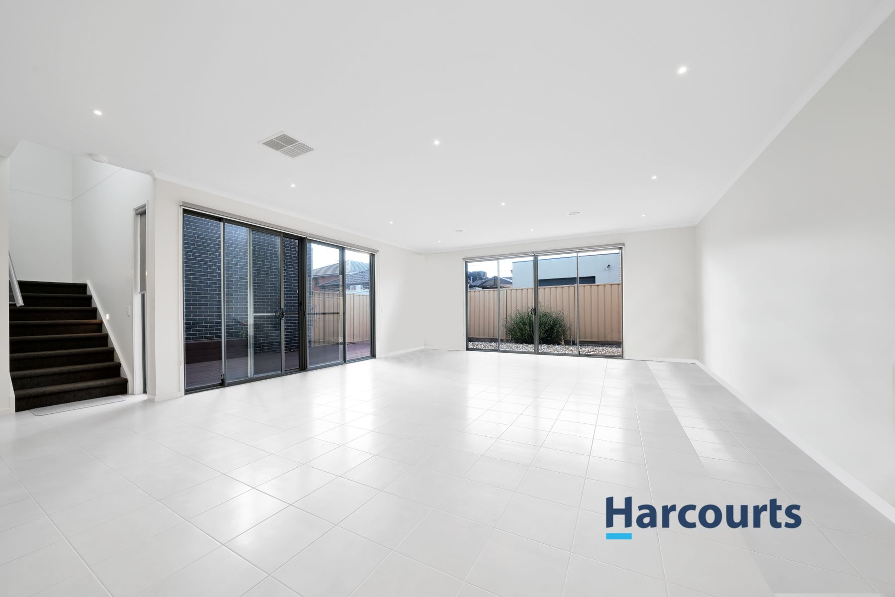 5 Tatterson Way, Caroline Springs, VIC 3023, Caroline Springs - Thumbnail 4