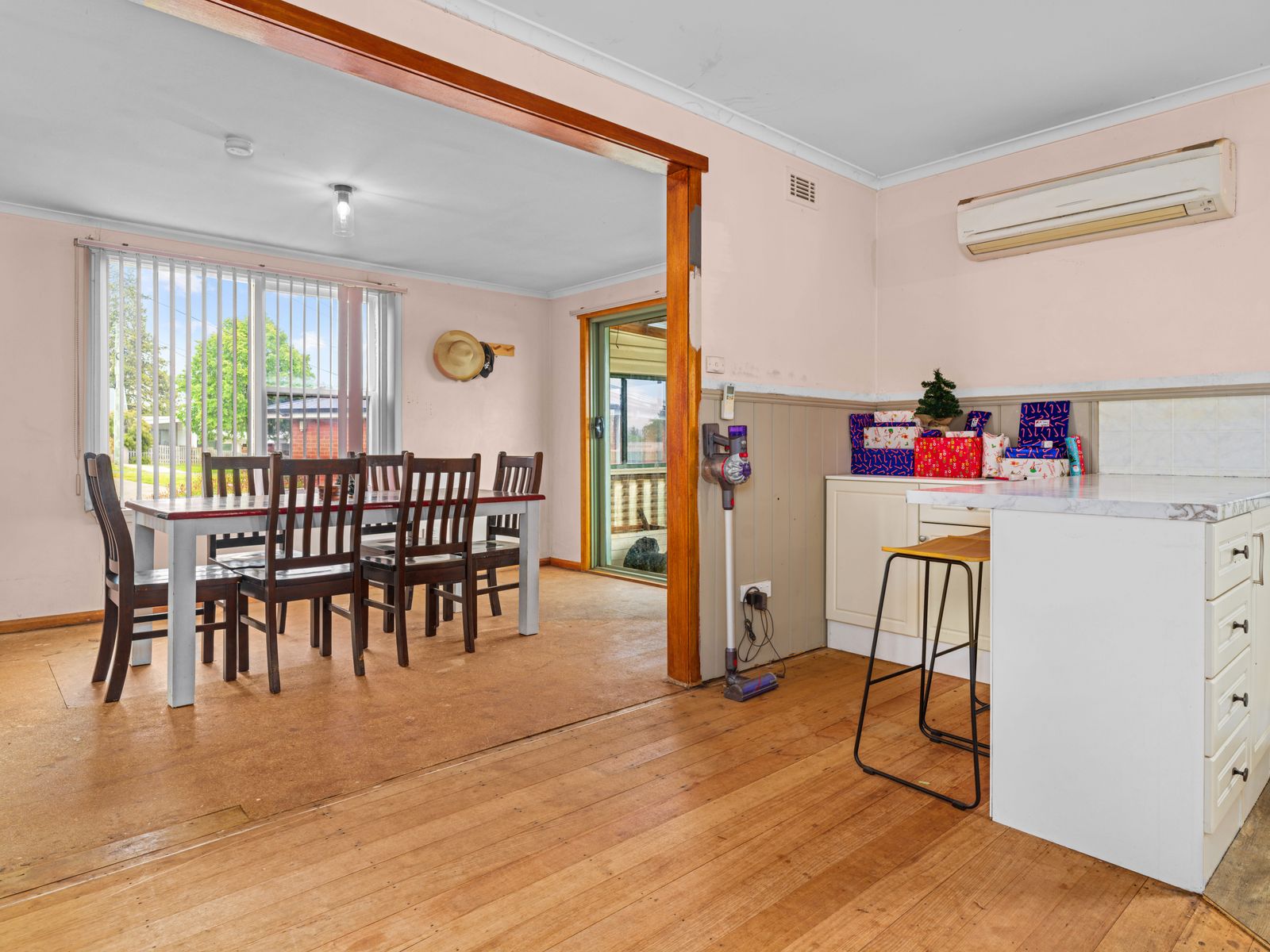 12 EAST WESTBURY PLACE, Deloraine TAS 7304, Deloraine - Thumbnail 6