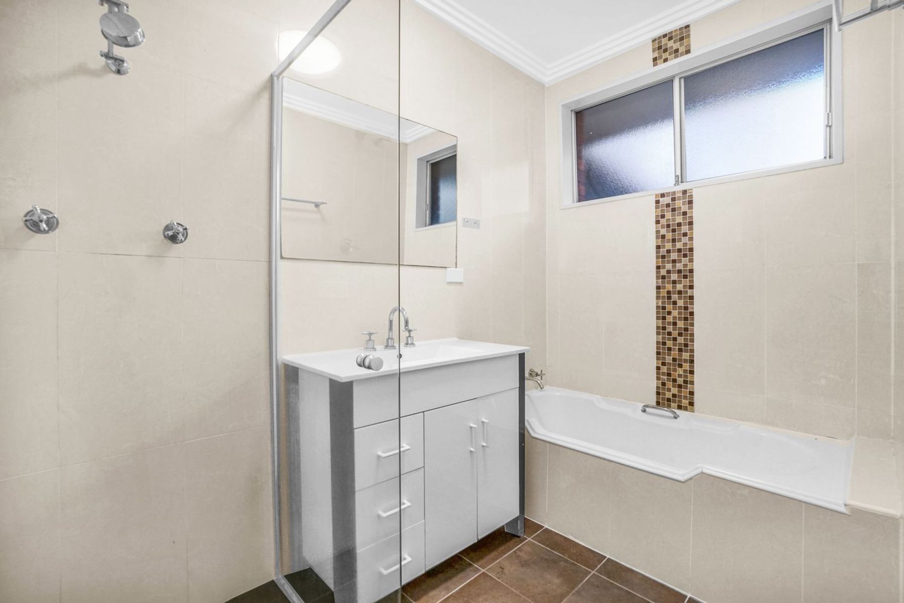 5 Metcalf Avenue, Carlingford NSW 2118, Carlingford - Thumbnail 7
