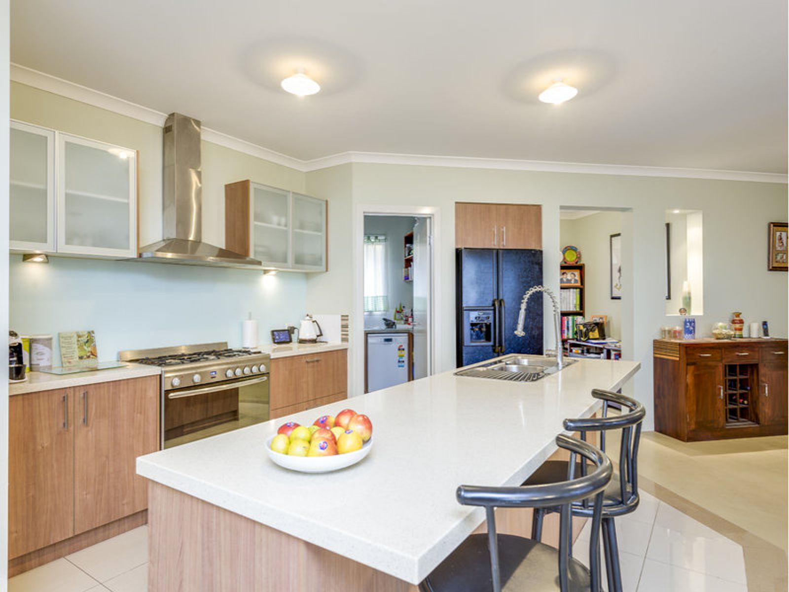99 Drysdale Avenue, Narre Warren North, VIC 3804, Narre Warren North - Thumbnail 2