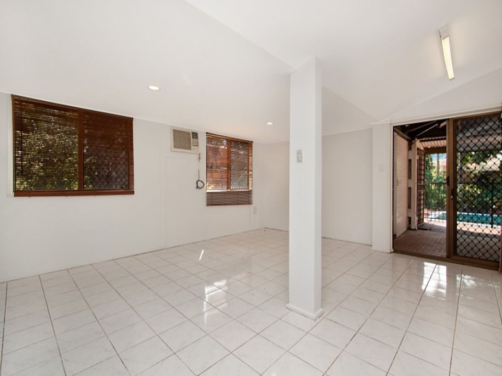 20 Calvert Street, Tiwi NT 0810, Tiwi - Thumbnail 3