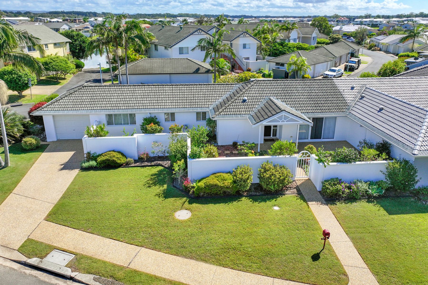 12 Commodore Crescent, Port Macquarie NSW 2444, Port Macquarie - Thumbnail 2