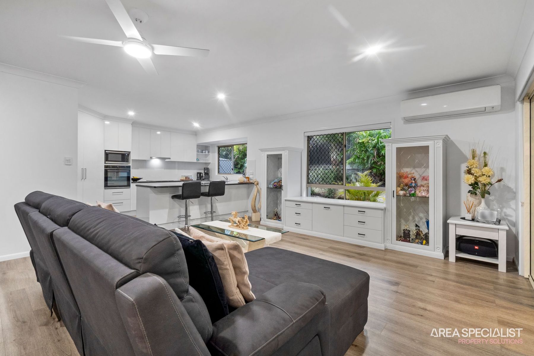 26 Cedarton Crescent, Ormeau, Ormeau - Thumbnail 5