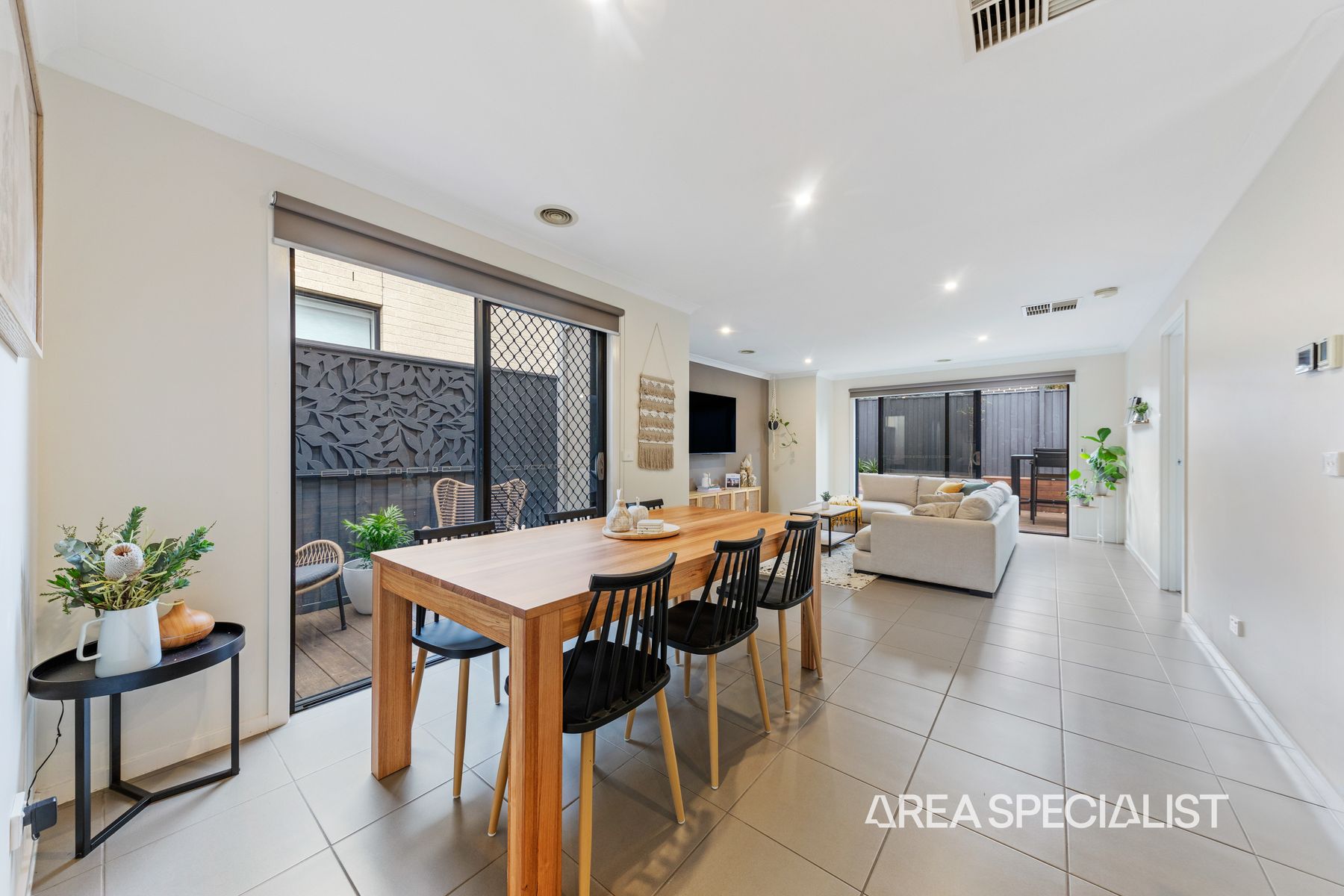 58 Belmont Crescent, Pakenham, VIC 3810, Pakenham - Thumbnail 7