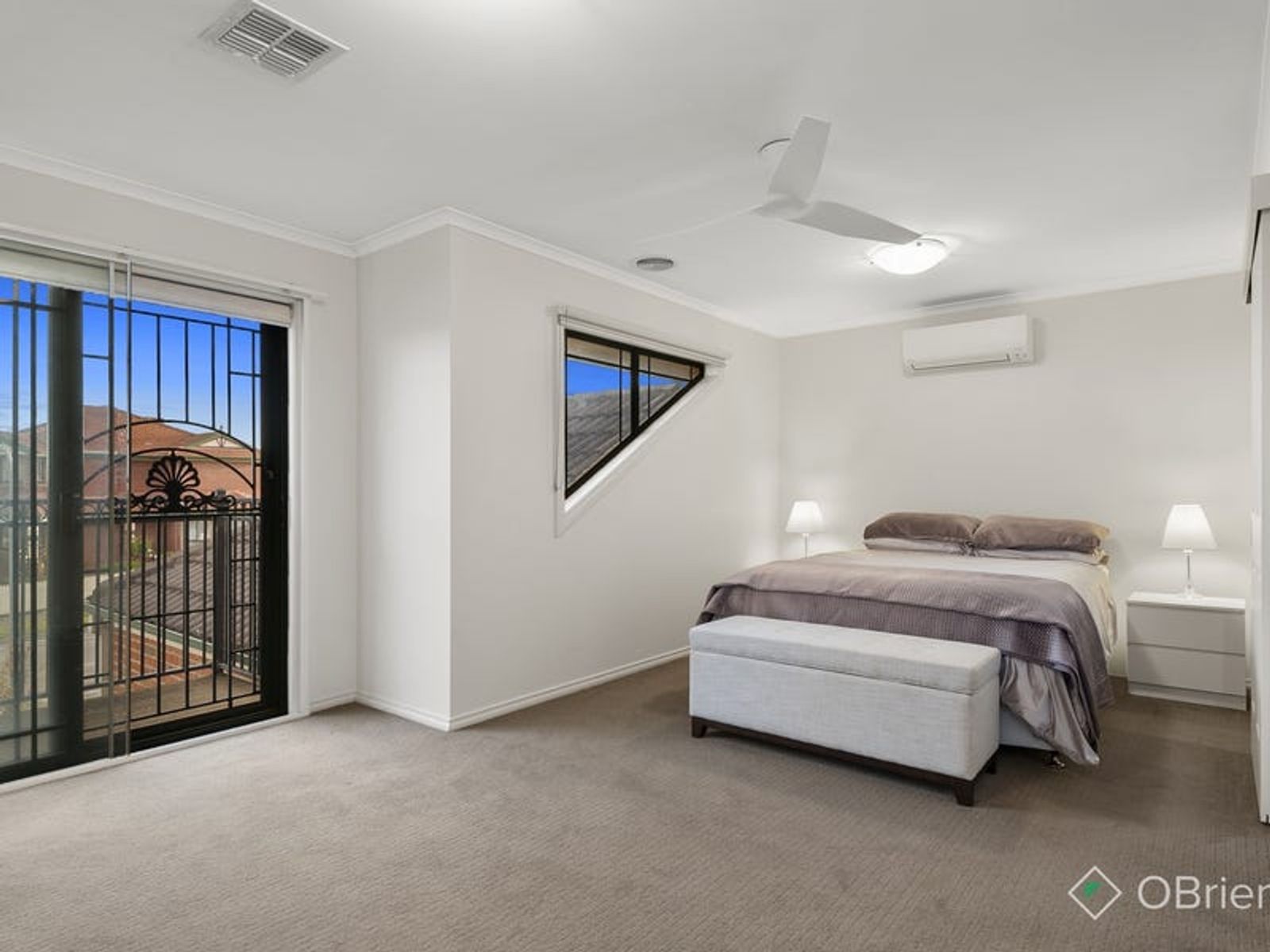 27 Hanna Drive, Endeavour Hills, VIC 3802, Endeavour Hills - Thumbnail 7