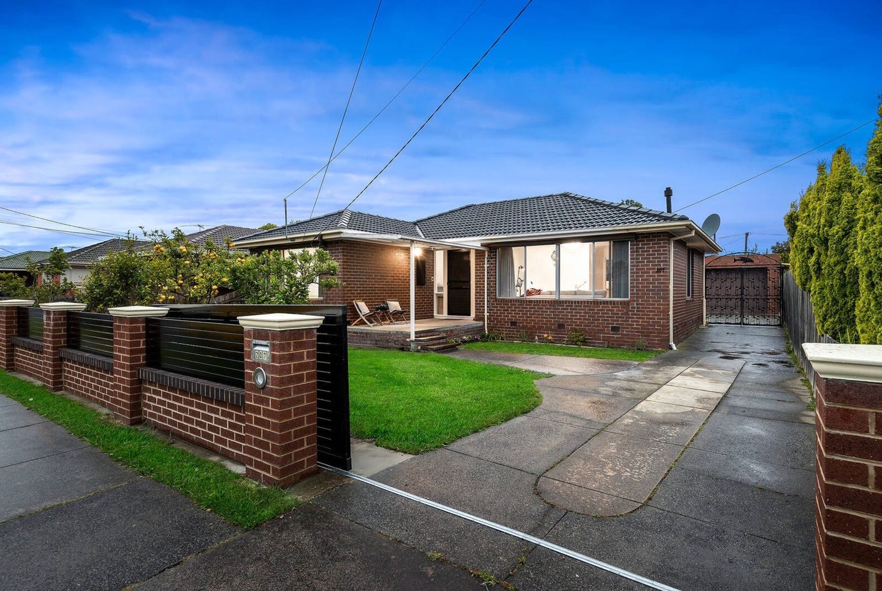 207 Bloomfield Road, Keysborough, VIC 3173, Keysborough - Thumbnail 2