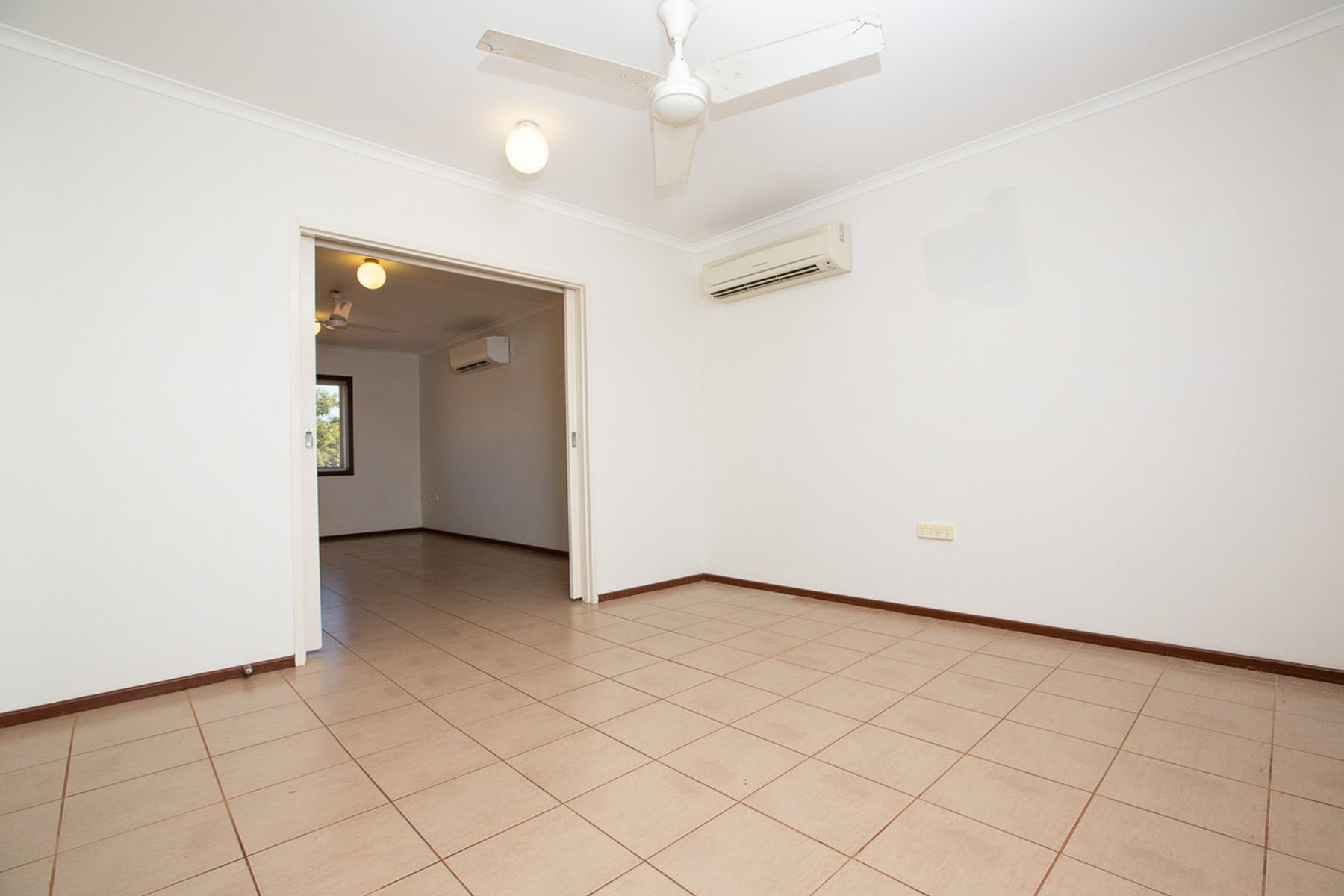 2 Charon Place, South Hedland WA 6722, South Hedland - Thumbnail 4