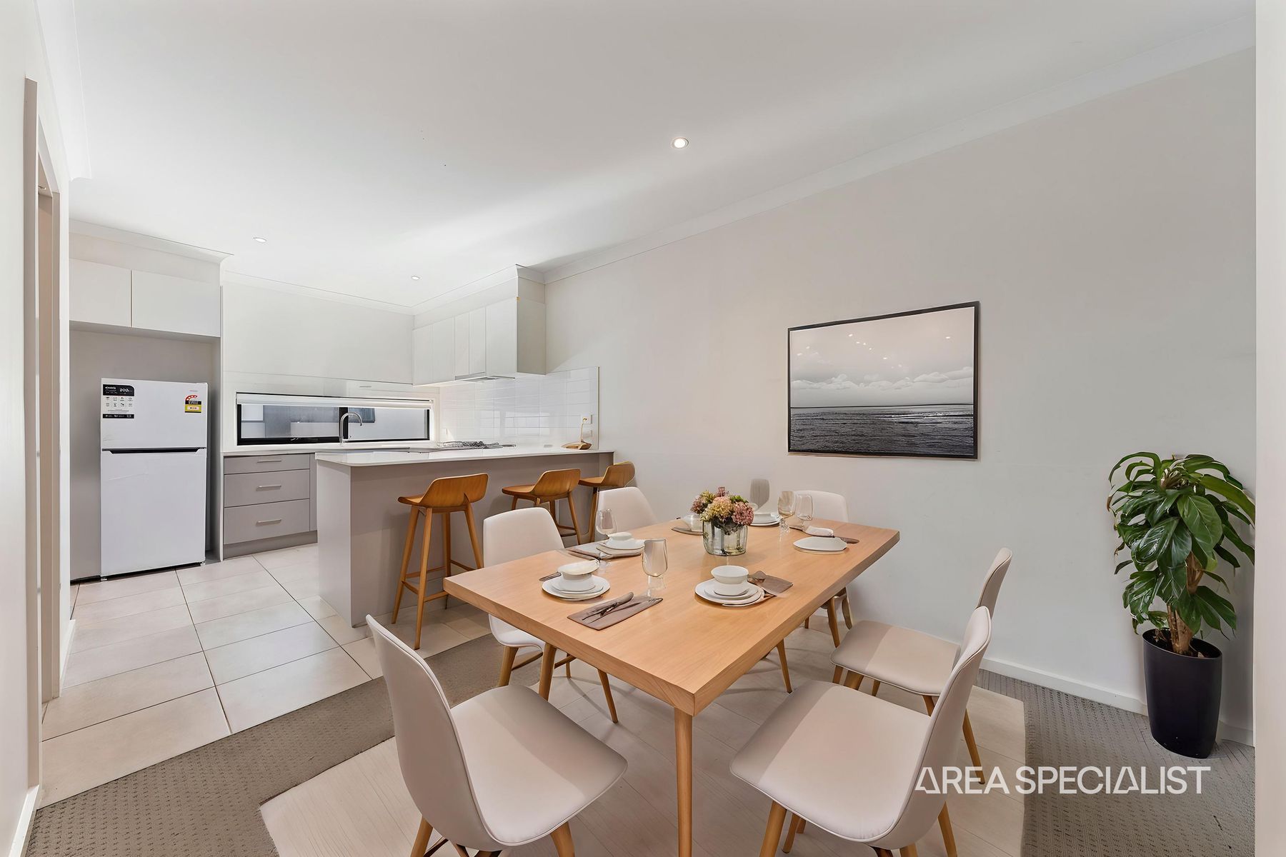 214 Henry Road, Pakenham, Pakenham - Thumbnail 2