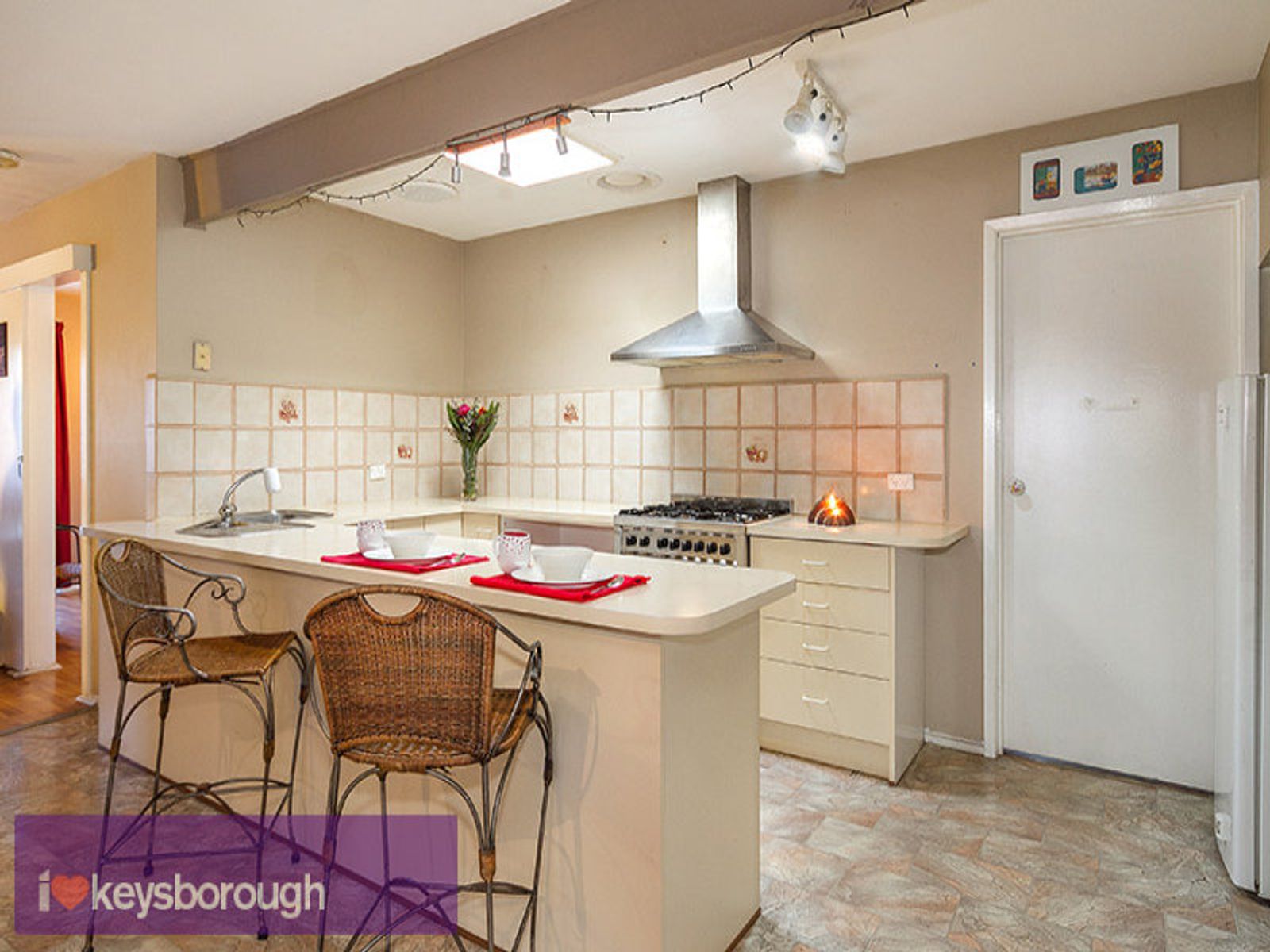 8 Waitara Avenue, Keysborough, VIC 3173, Keysborough - Thumbnail 2
