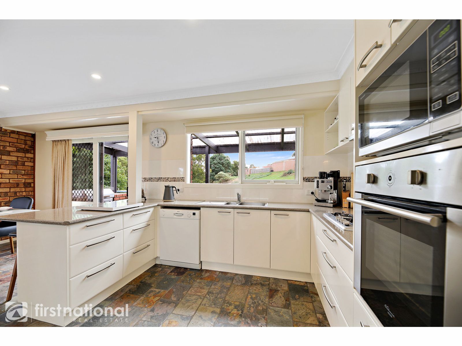 51 Waratah Drive, Warragul, VIC 3820, Warragul - Thumbnail 5