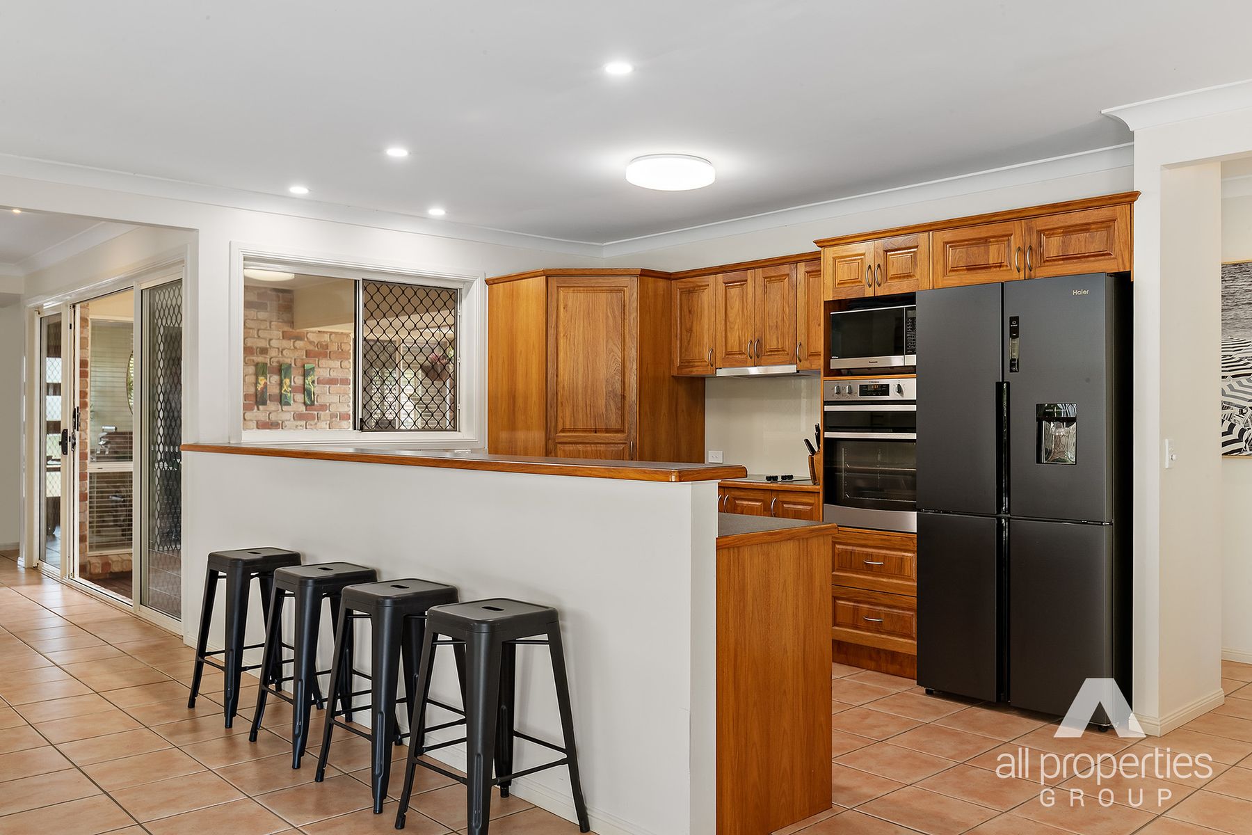 24 Cockatoo Court, Heritage Park QLD 4118, Heritage Park - Thumbnail 4