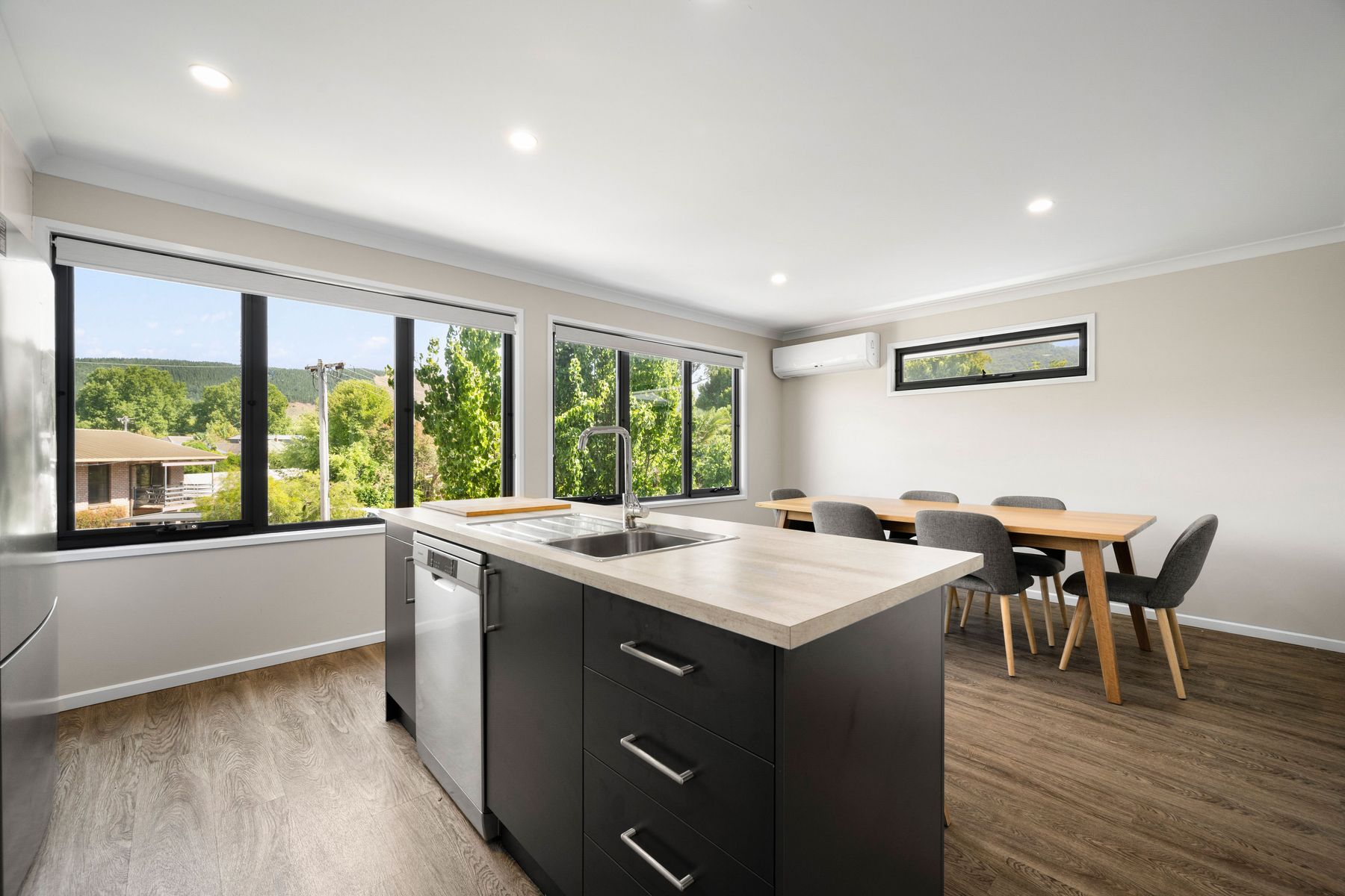 1/4 Butler Court, Bright VIC 3741, Bright - Thumbnail 6