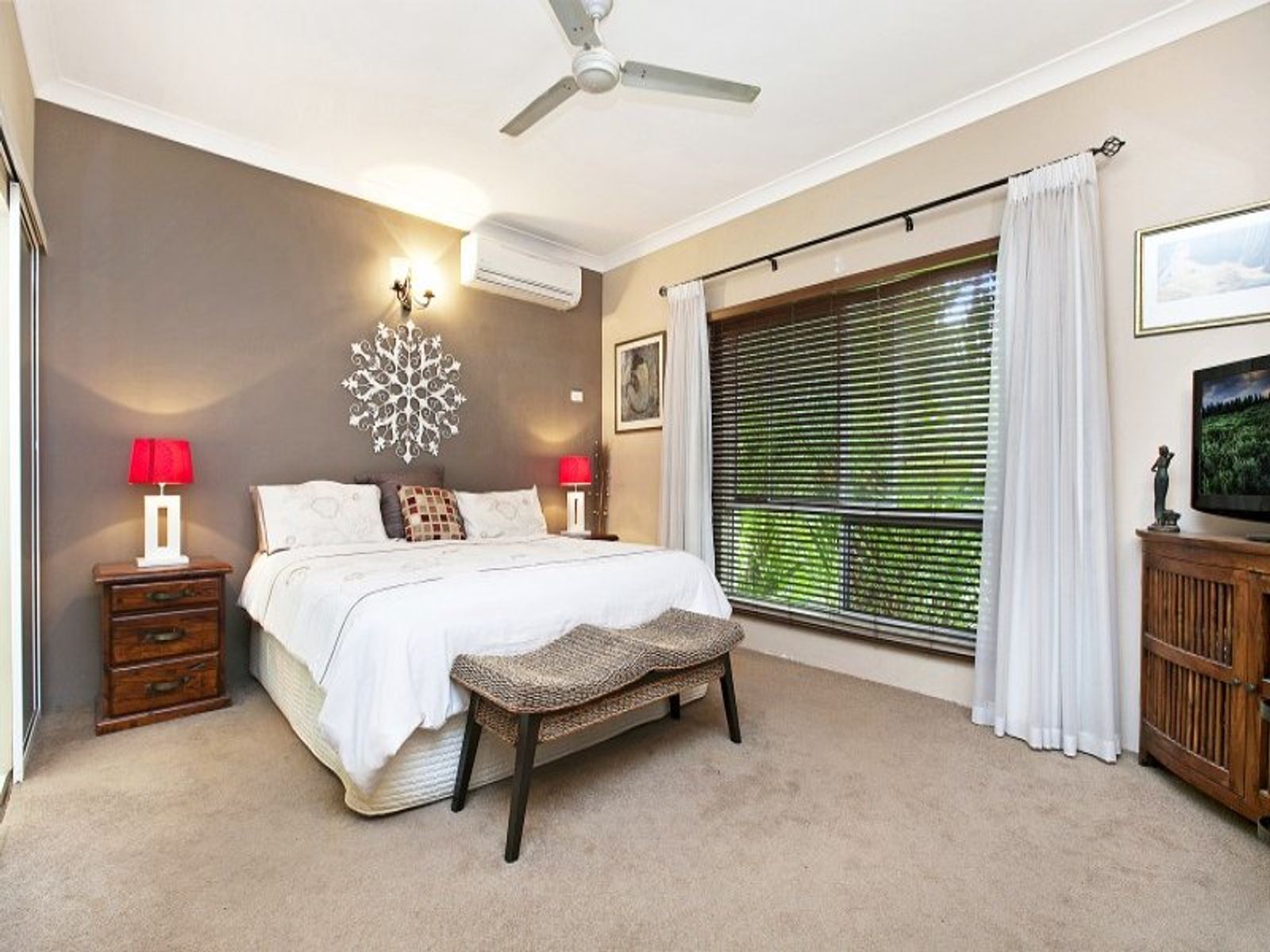 37 Clarence Street, Leanyer NT 0812, Leanyer - Thumbnail 3