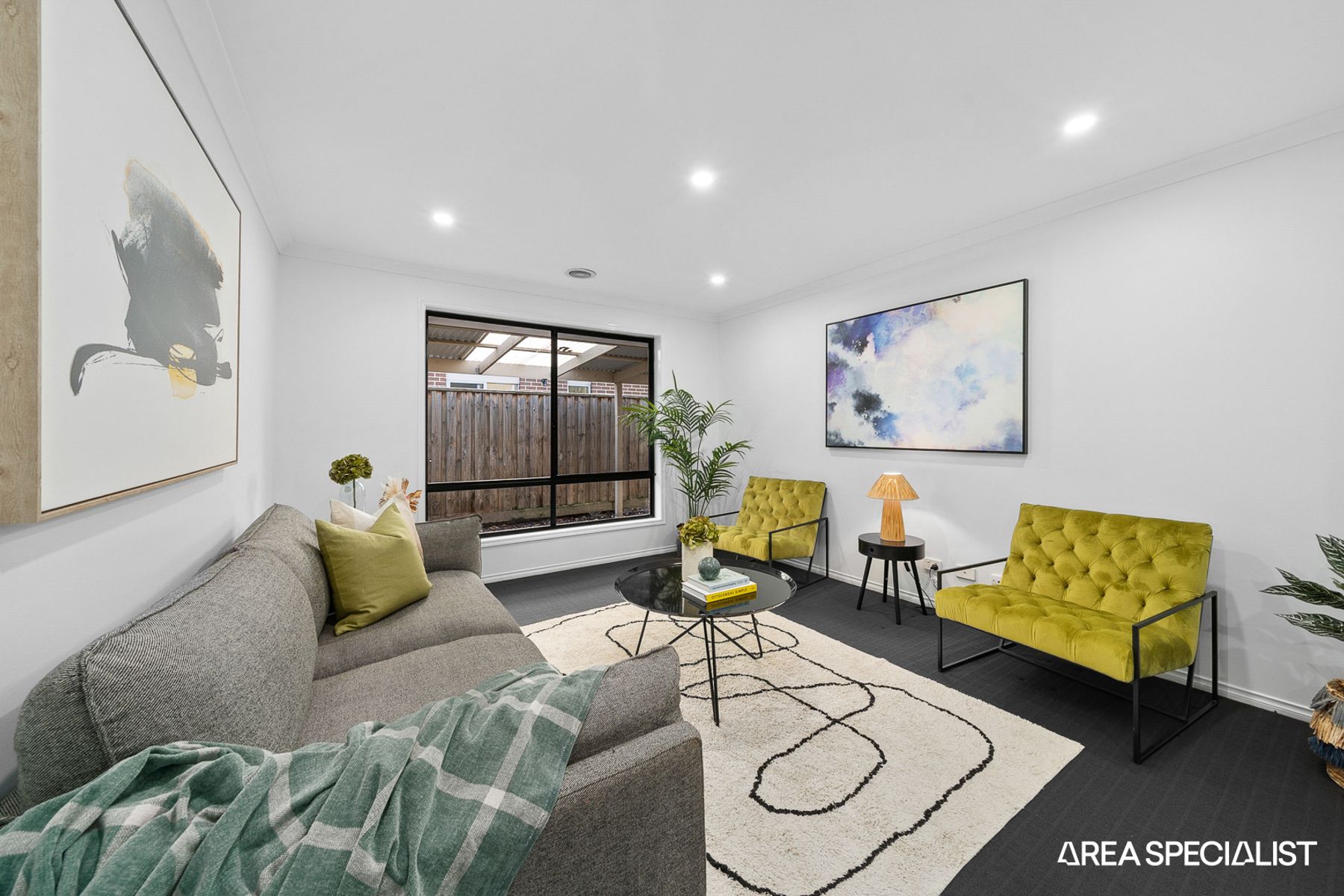 52 Chantenay Parade, Cranbourne North, VIC 3977, Cranbourne North - Thumbnail 3