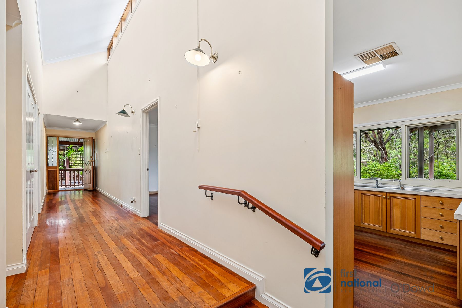 490 Gill Street, Mundaring WA 6073, Mundaring - Thumbnail 4