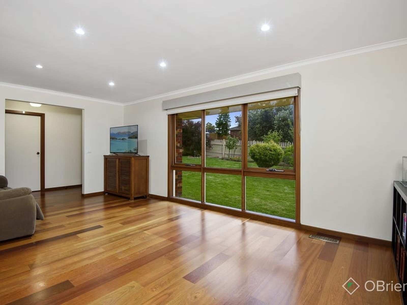 5 Mueller Court, Endeavour Hills, VIC 3802, Endeavour Hills - Thumbnail 3