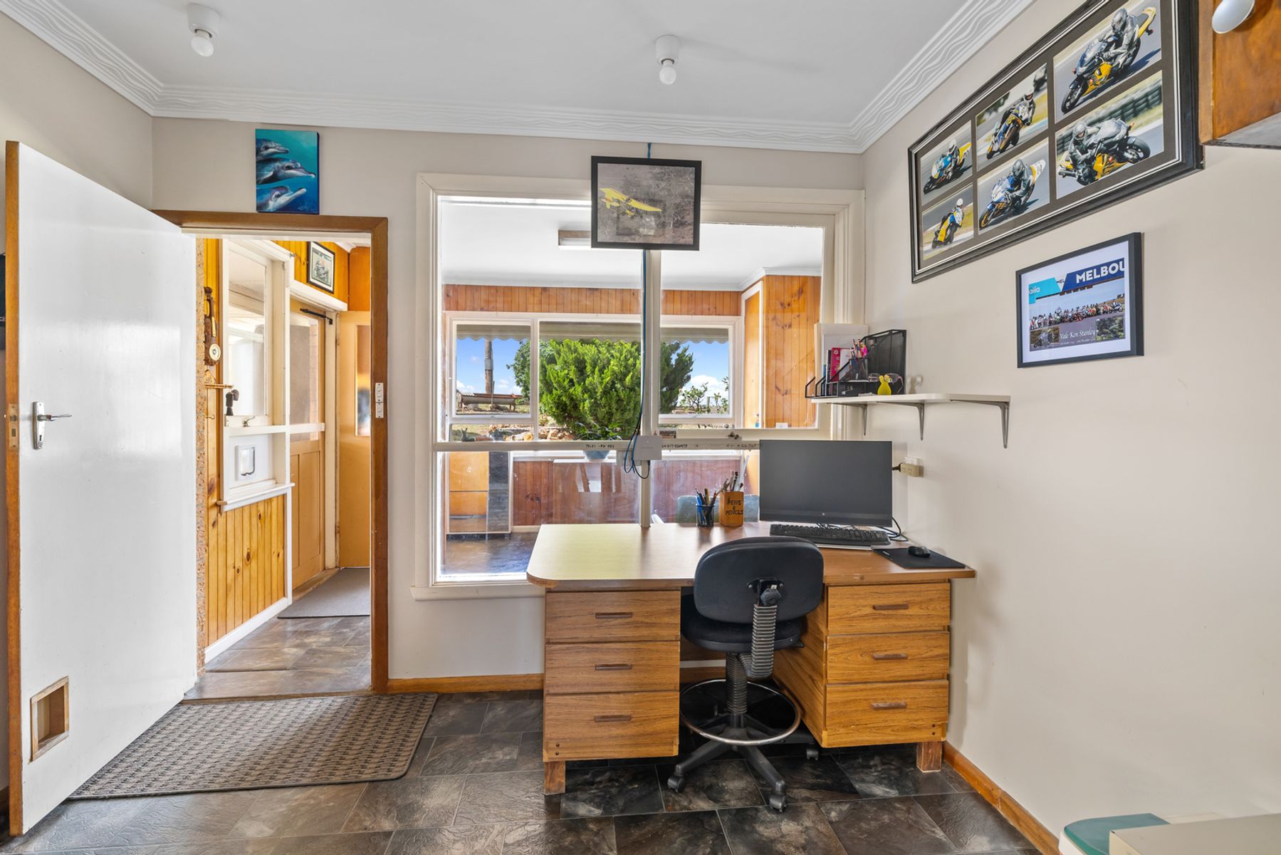 053 Open2view ID927232 36 Dicksons Road