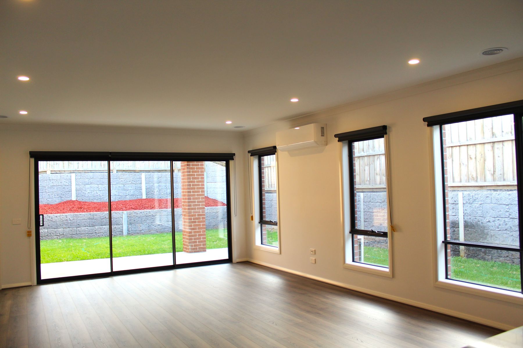 20 Toland Avenue, Warragul VIC 3820, Warragul - Thumbnail 5