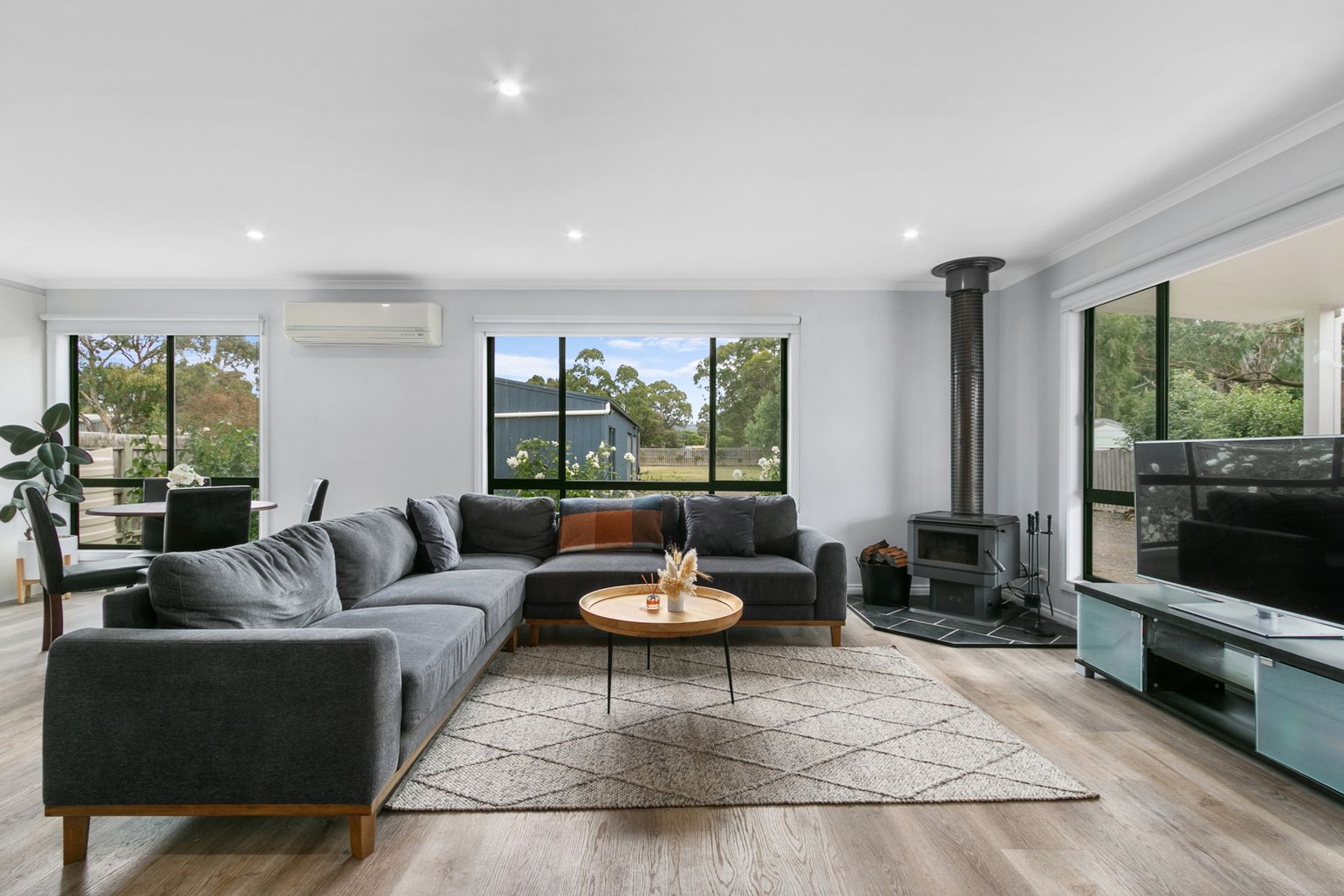 7 Sparks Lane, Toongabbie, VIC 3856, Toongabbie - Thumbnail 3