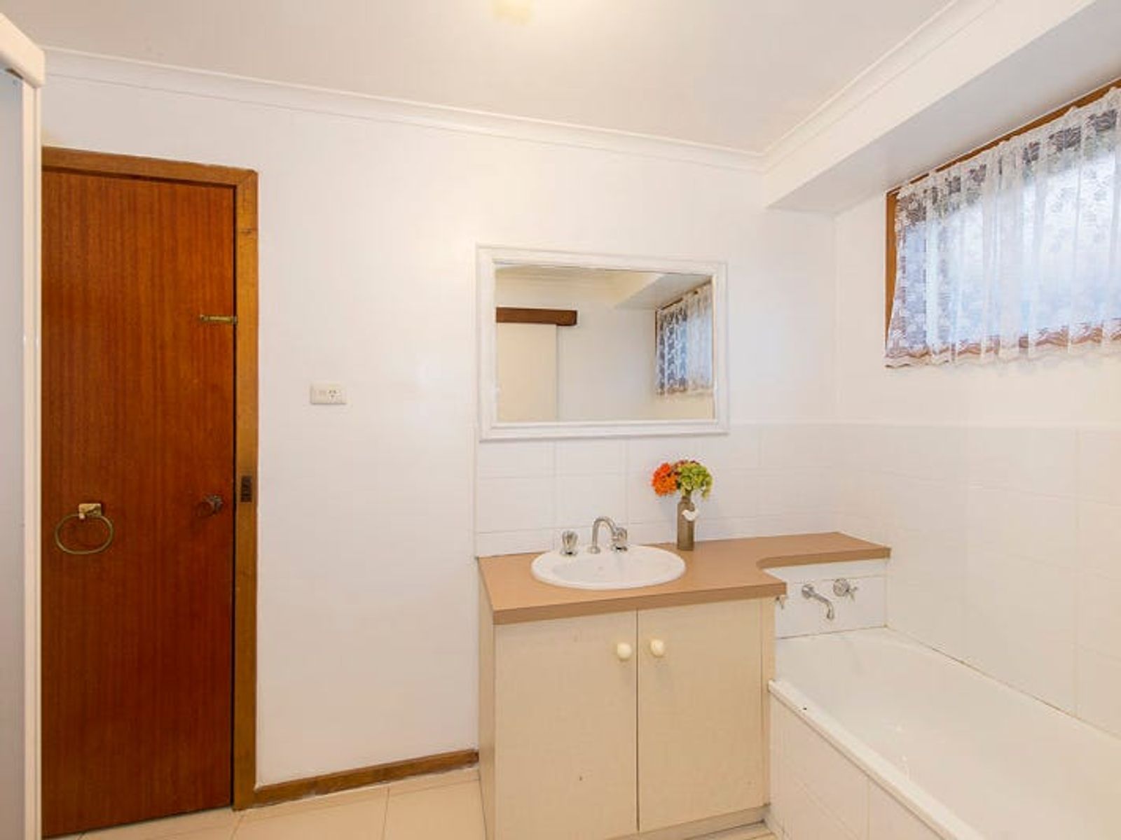 24 Eildon Road, Endeavour Hills, VIC 3802, Endeavour Hills - Thumbnail 6