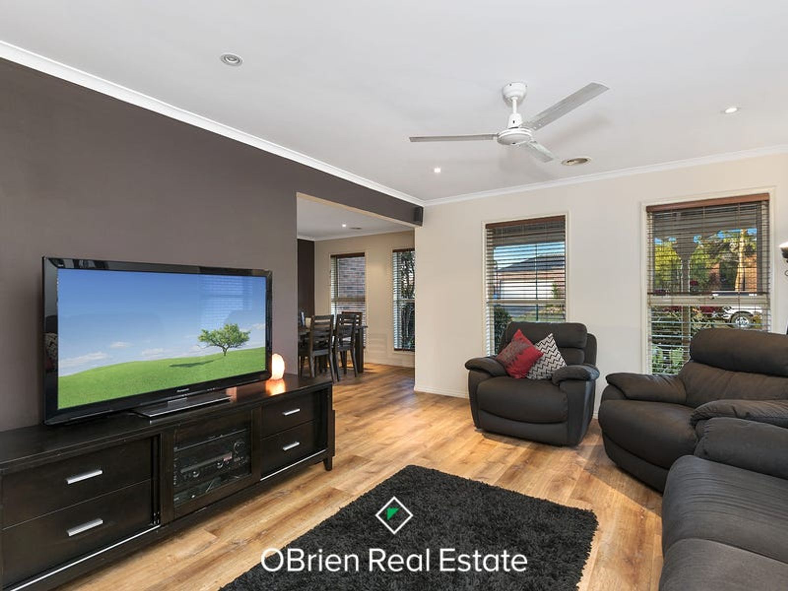 26 Glenbrook Crescent, Lynbrook, VIC 3975, Lynbrook - Thumbnail 3