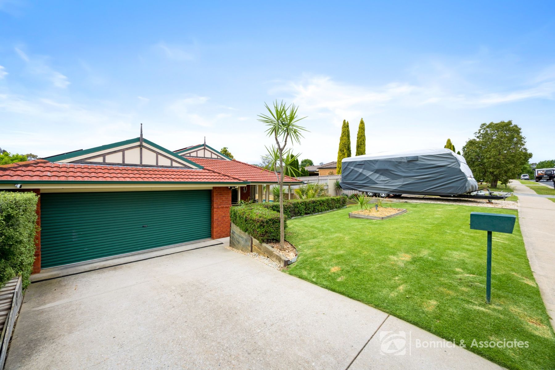 13 Caraway Street, Baranduda VIC 3691, Baranduda - Thumbnail 2