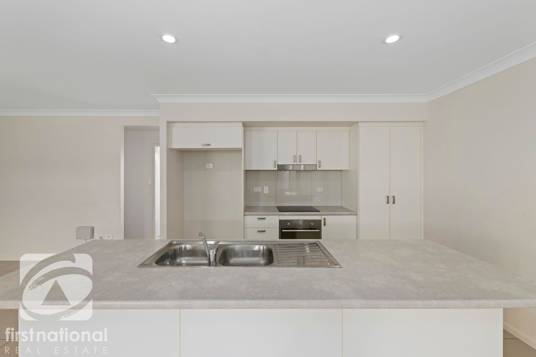 55 SHOALMARRA DRIVE, Mount Low, QLD 4818, Mount Low - Thumbnail 4