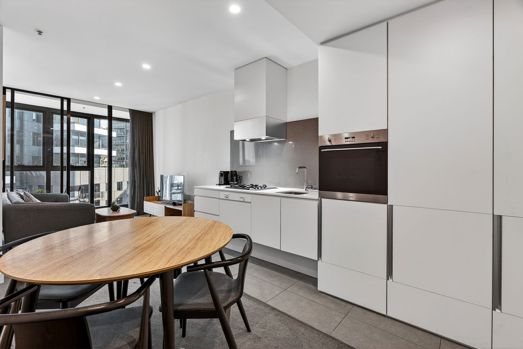 2307/105 Clarendon Street, Southbank, Southbank - Thumbnail 8