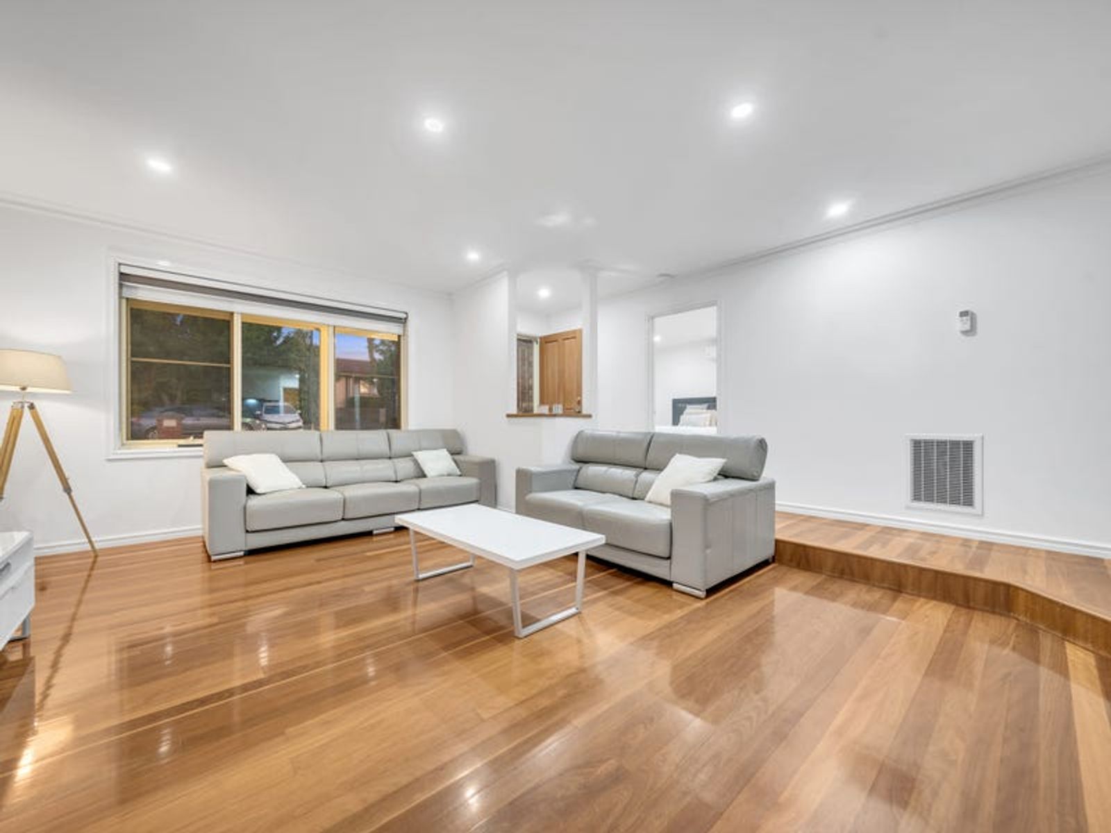 9 Sandhurst Mews, Hampton Park, VIC 3976, Hampton Park - Thumbnail 3
