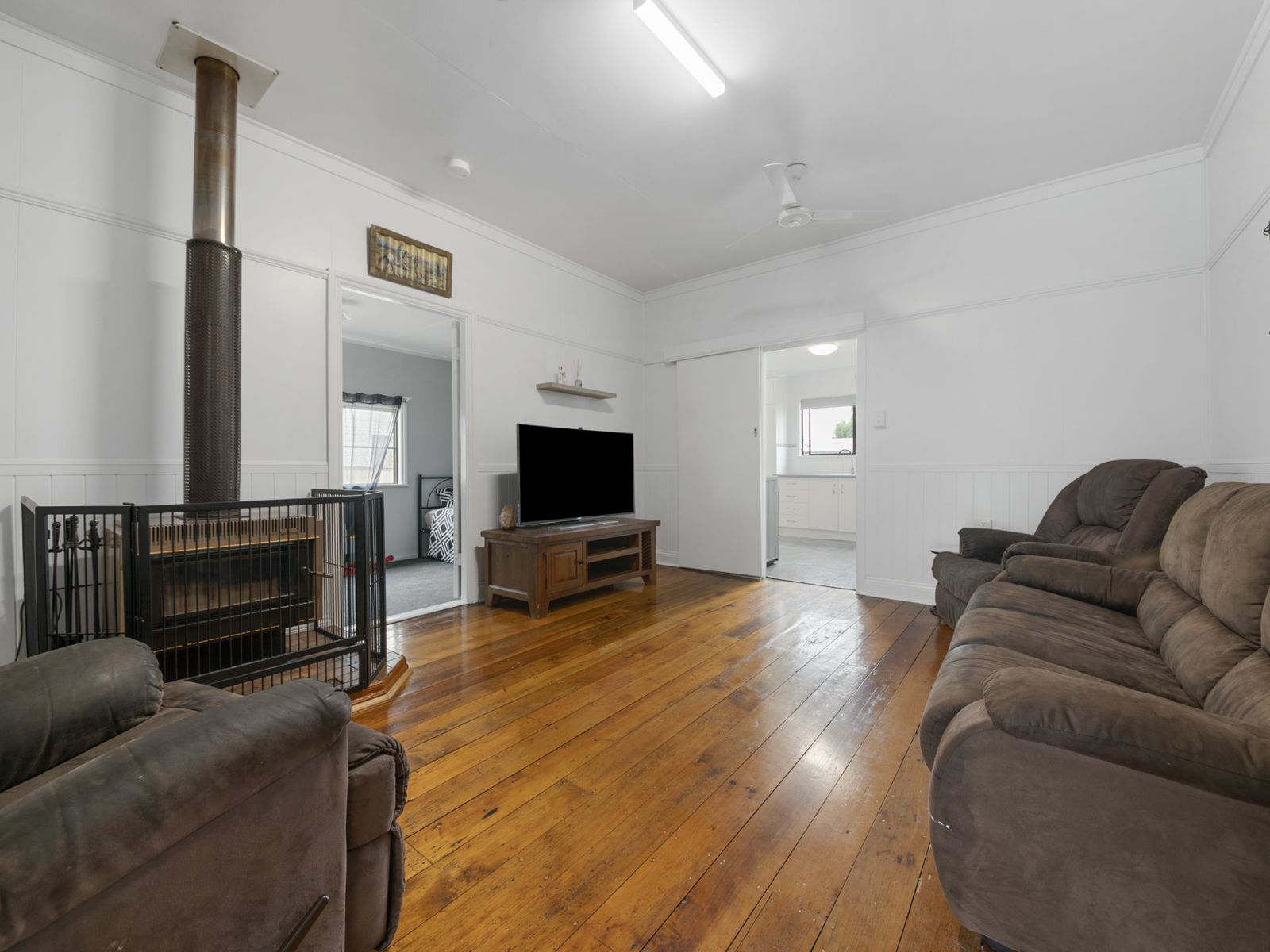 102 Percy Street, Warwick - Thumbnail 5