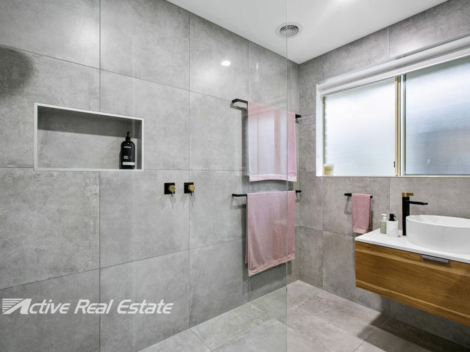 18 Settlers Way, Mount Martha, VIC 3934, Mount Martha - Thumbnail 4