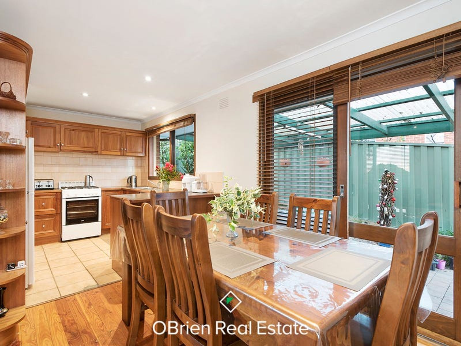 10 John Edgcumbe Way, Endeavour Hills, VIC 3802, Endeavour Hills - Thumbnail 4